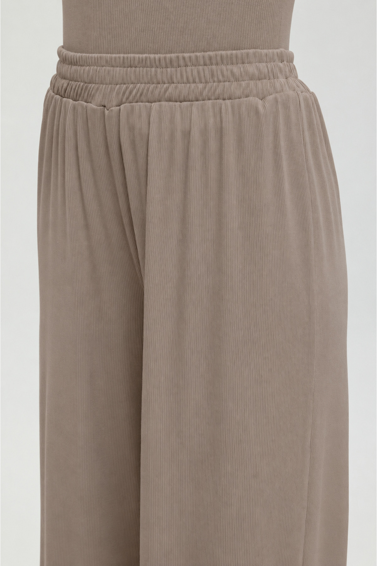 SHEISMONO Soft Rib Düz Kesim Bol Pantolon Vizon görsel 3
