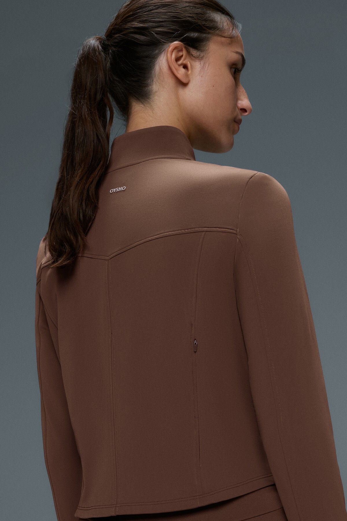 Oysho Light warm boxy teknik ceket görsel 8