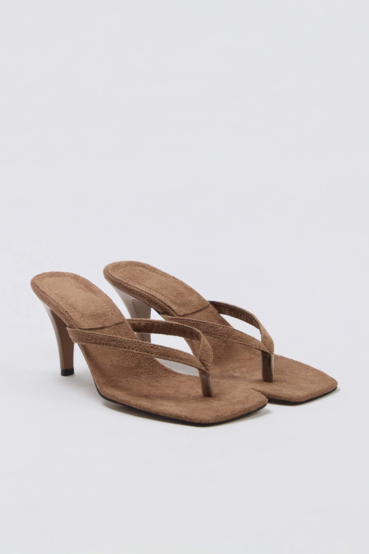 TRENDYOL SHOES Taba Square Toe Flip Flops Damen-Hausschuhe mit 8,5 cm dünnem ...