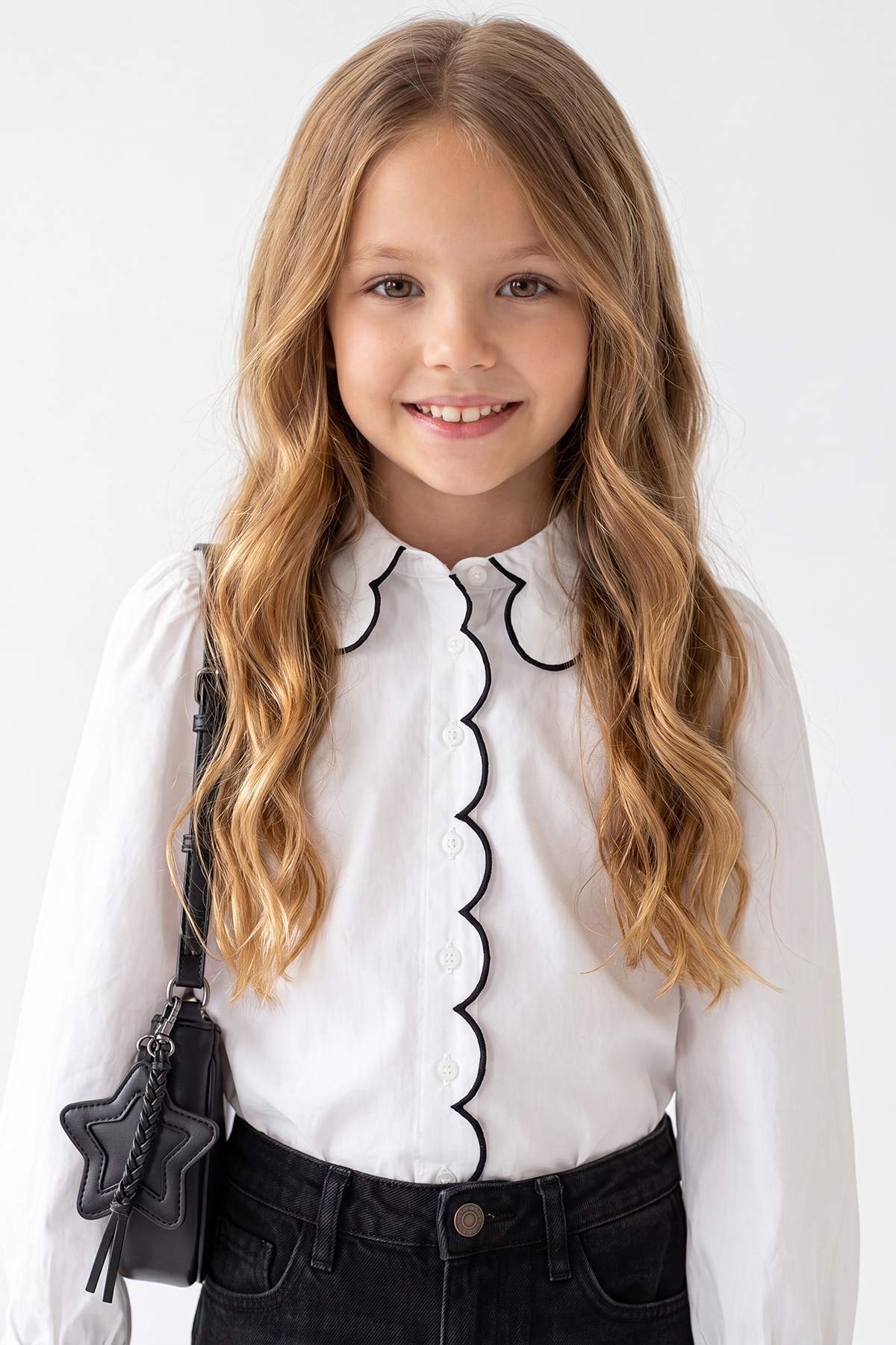 TRENDYOLKIDS Ecru Langarmshirt für Mädchen TKDSS26GO00012