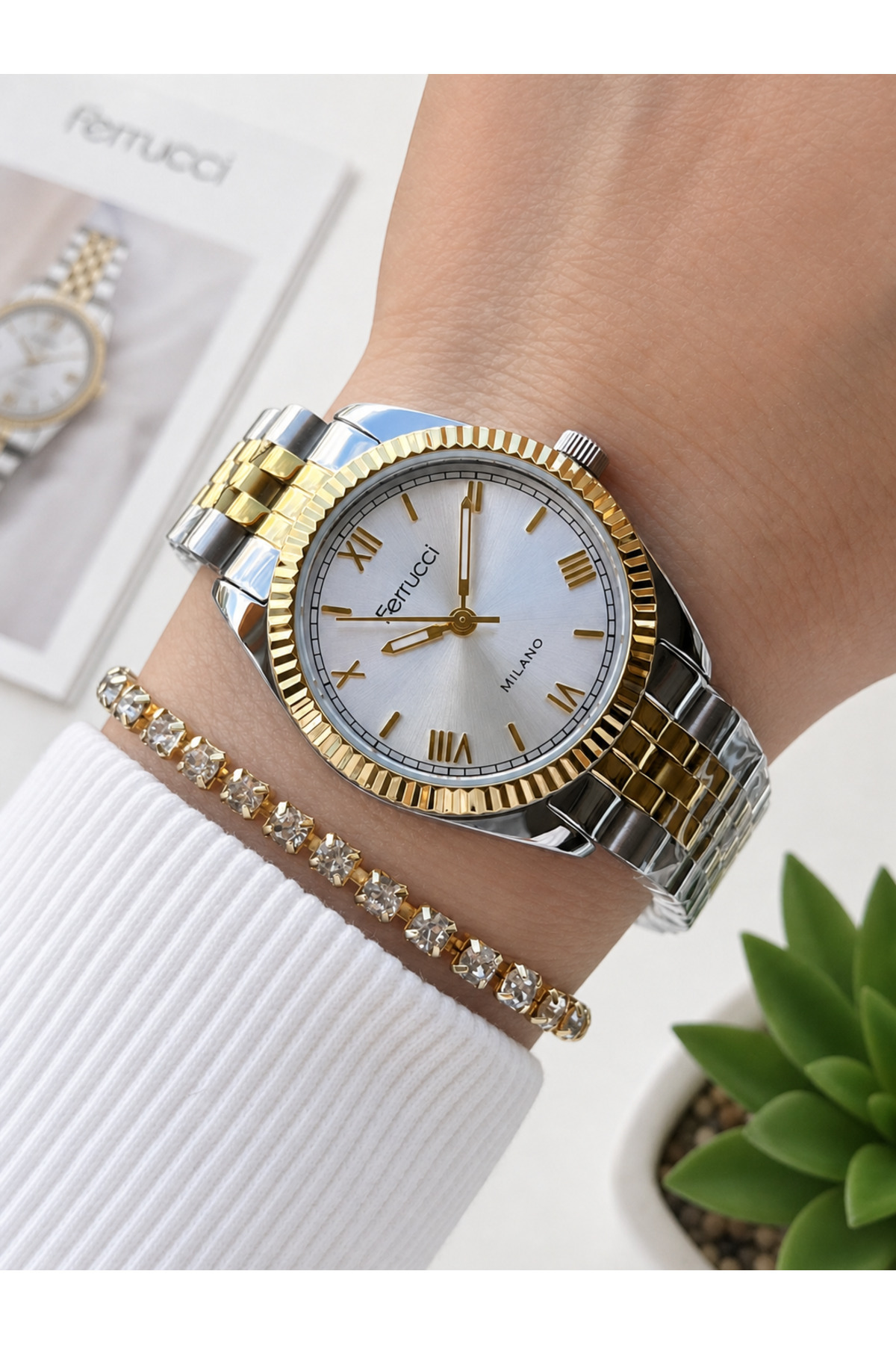 Vintage Steel Band 2 Year Warranty New Season 30 Mt Waterproof Women Wrist Watch B