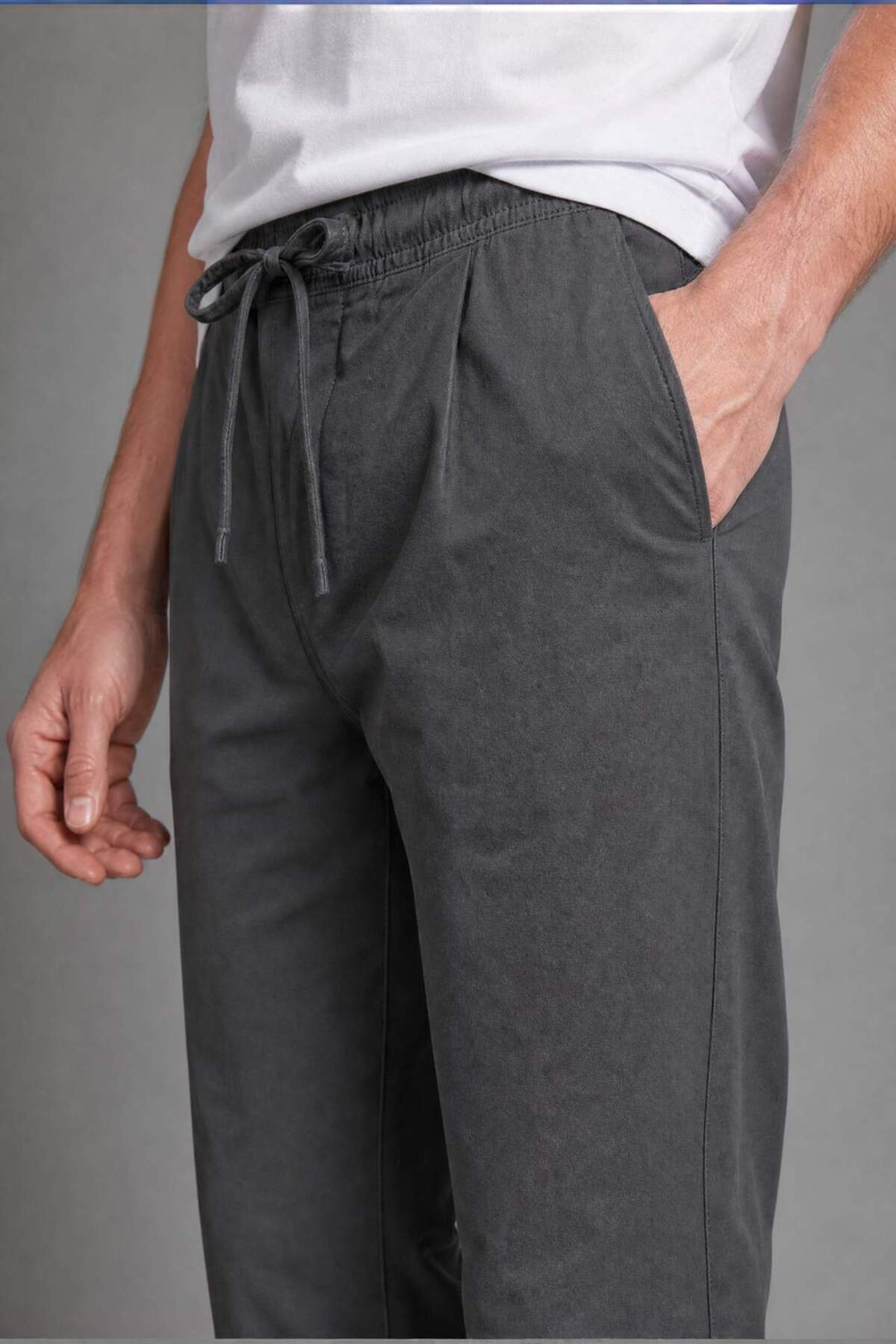 DeFacto Relax Fit Elastik Bağcıklı Bel Antrasit Pamuklu Pantolon H6679AX26SM görsel 4