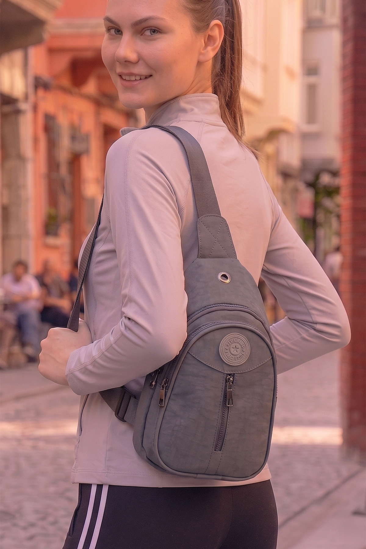 Luvenis Unisex Gri Krinkıl Body Bag Çapraz Omuz Ve Bel Çantası