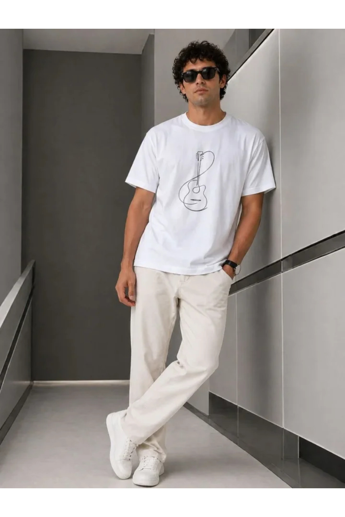 Erkek Minimal Gitar Baskılı Tişört T-Shirt Yazlık Kısa Kol Bisiklet Yaka T-Shirt - Beyaz alternatif görünüm