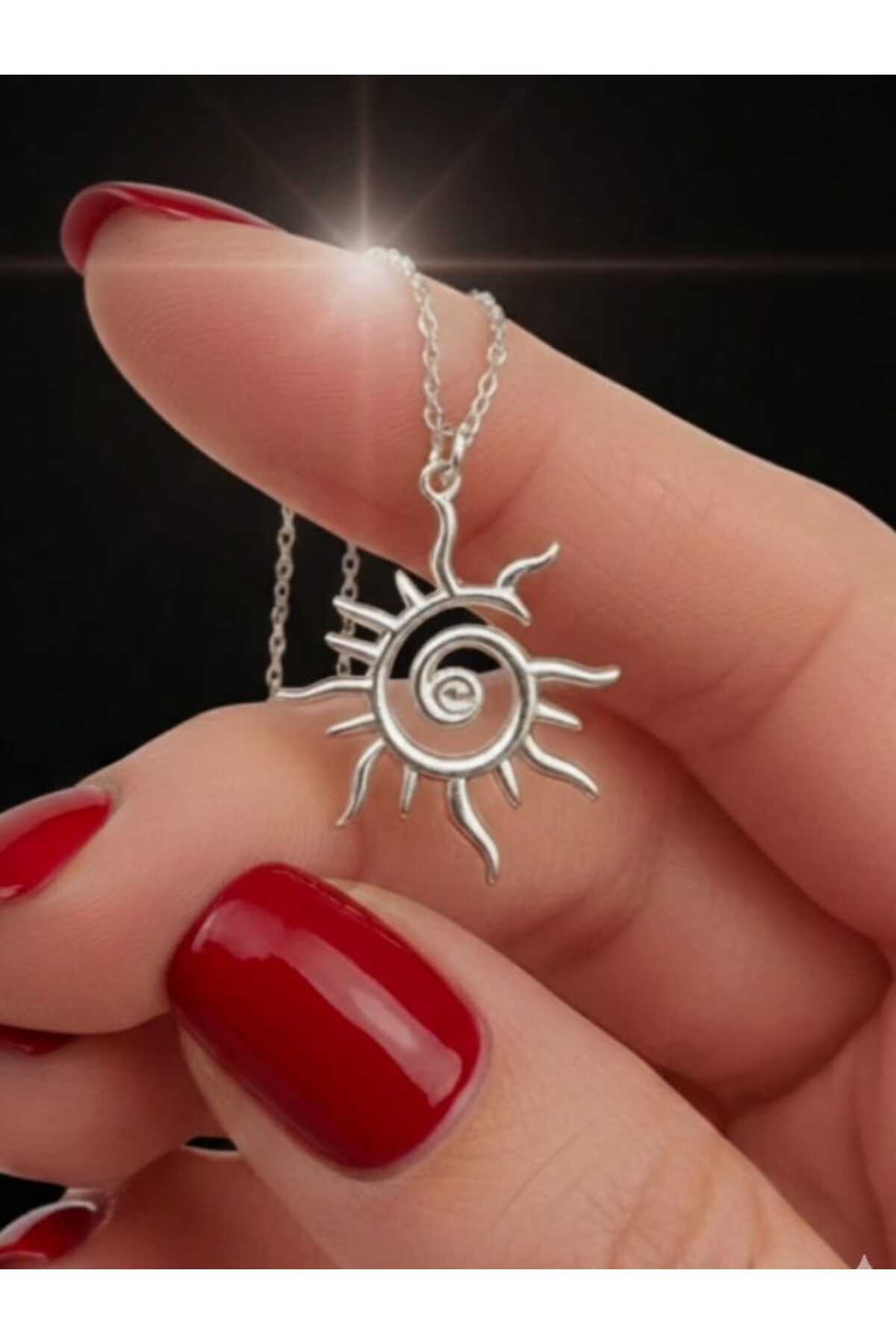 NsN Silver 925 Ayar Gümüş Güneş Kolye