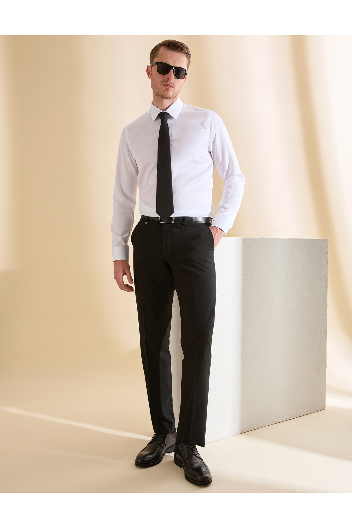 Pierre Cardin Siyah Slim Fit Kumaş Pantolon 50325156-VR046