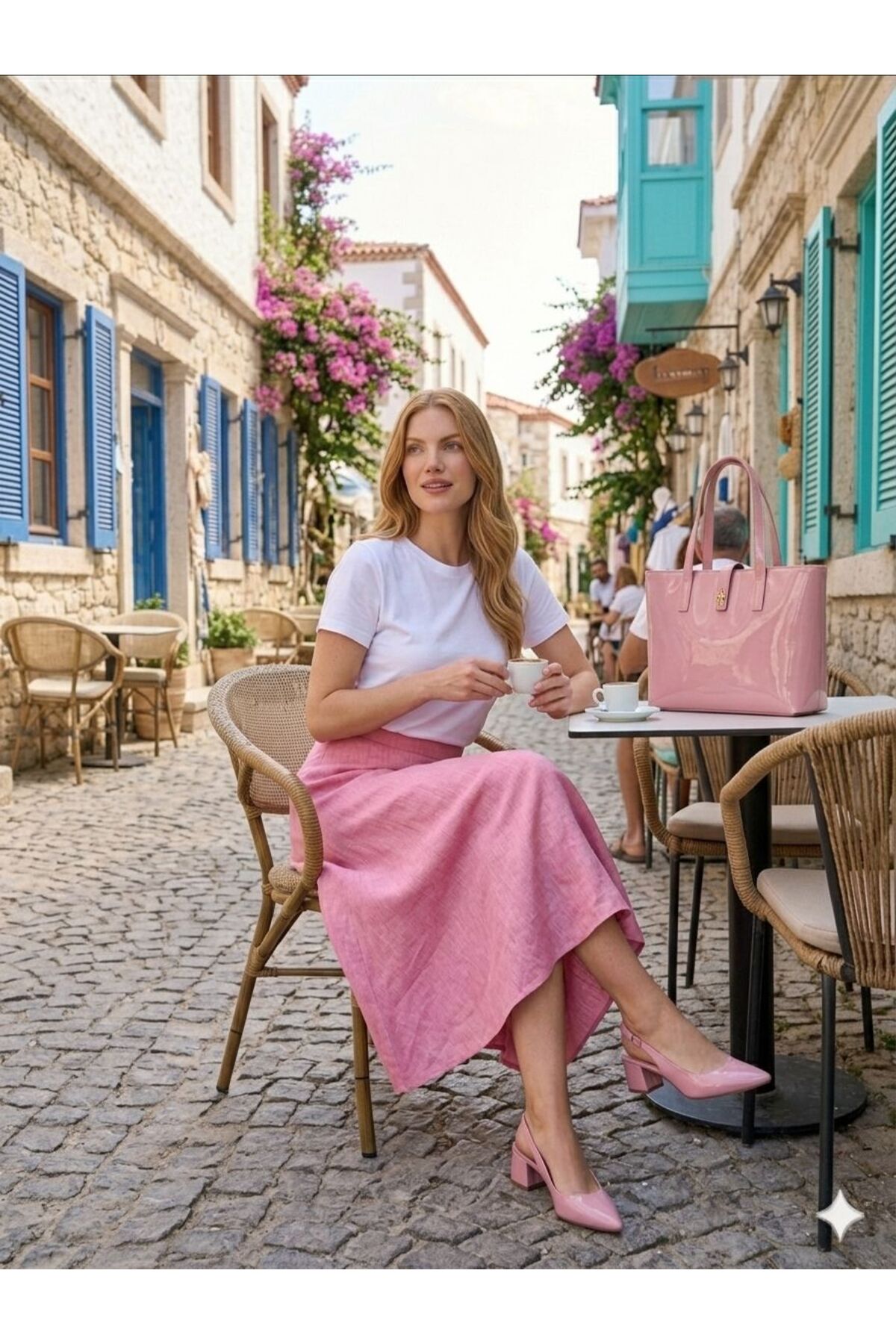 Pretty Girl Kadın Pembe Rugan 210 Arkası Açık Kısa Blok Topuklu Günlük Stiletto Ayakkabı (Topuk Boyu 4cm)