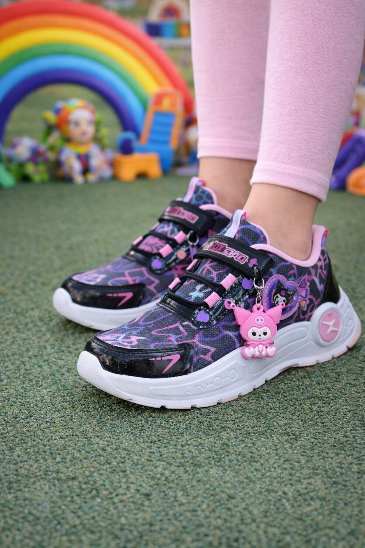 ALTUNTAŞ Girls' Velcro Chromy Non-Slip Sole Casual Sneakers School Shoes Black