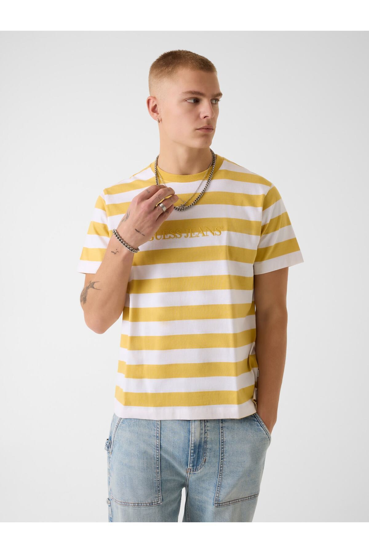 تیشرتزنانهGuessرنگارنگ
