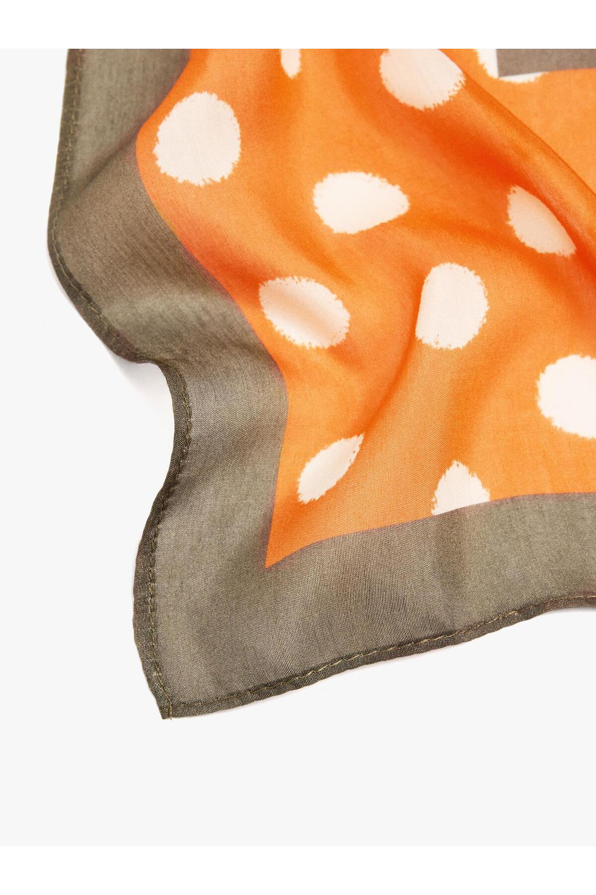 Women's Patterned Square Silk Shawl