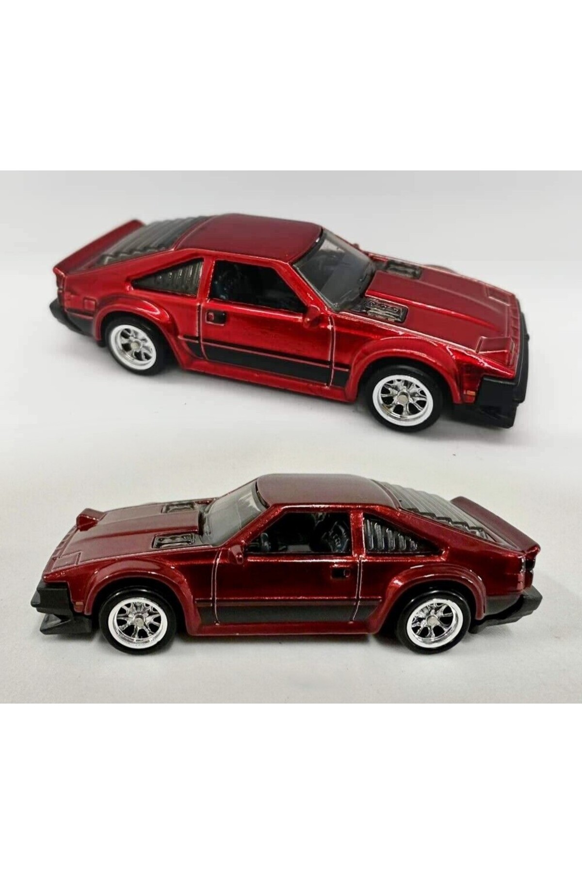 HOT WHEELS 82 Toyota Supra STH ( Super Treasure Hunt ) HKL08