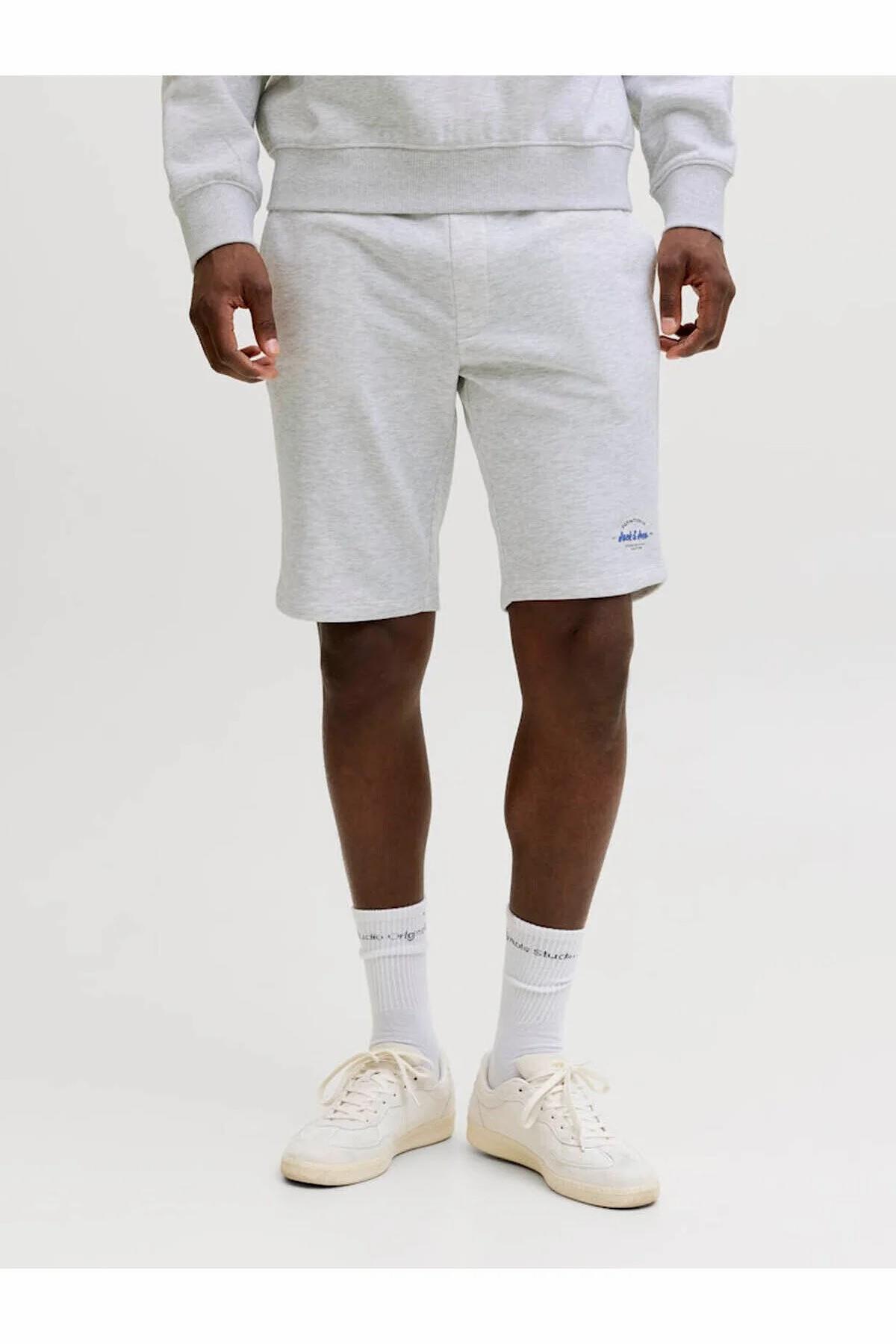 شلوارک مردانه برندون مدل Jpstgordon Sweat Shorts Mid White کد 12292136 جک اند جونز شورت ورزشی Jack & Jones