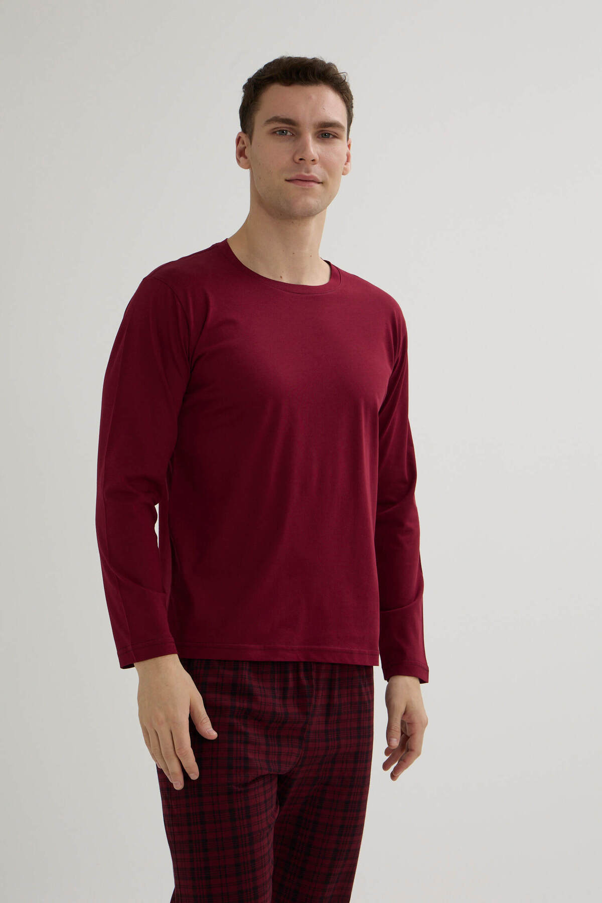 Men's Long Sleeve Seasonal Bottom Top Pajamas Set