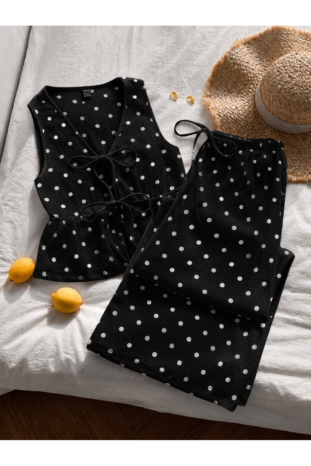 Polka Dot Black Vest Two-way Tie Detail Wide Leg Trousers Bottom Top Set