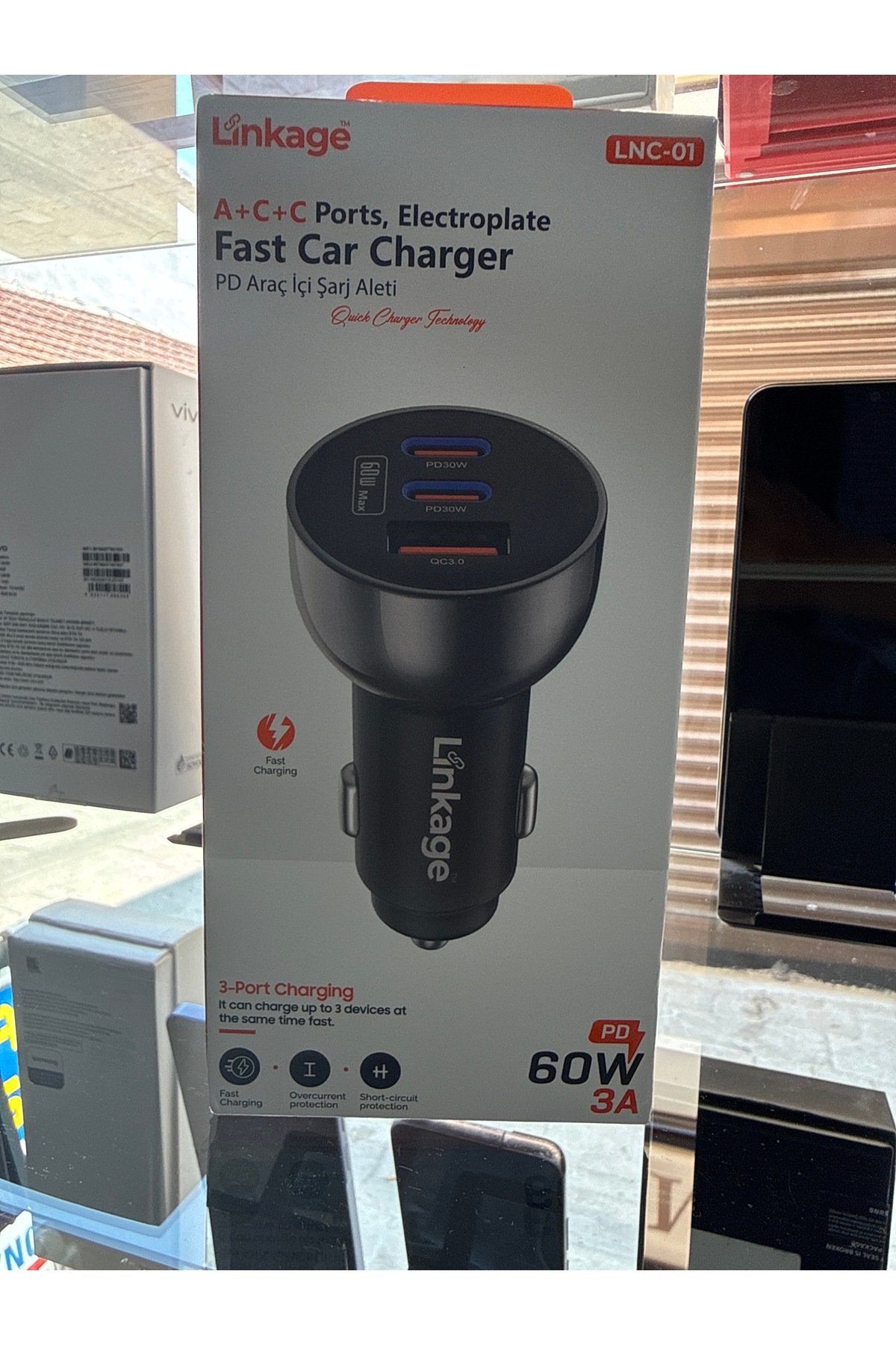 PD Fast charging araç içi şarj aleti LNC-01