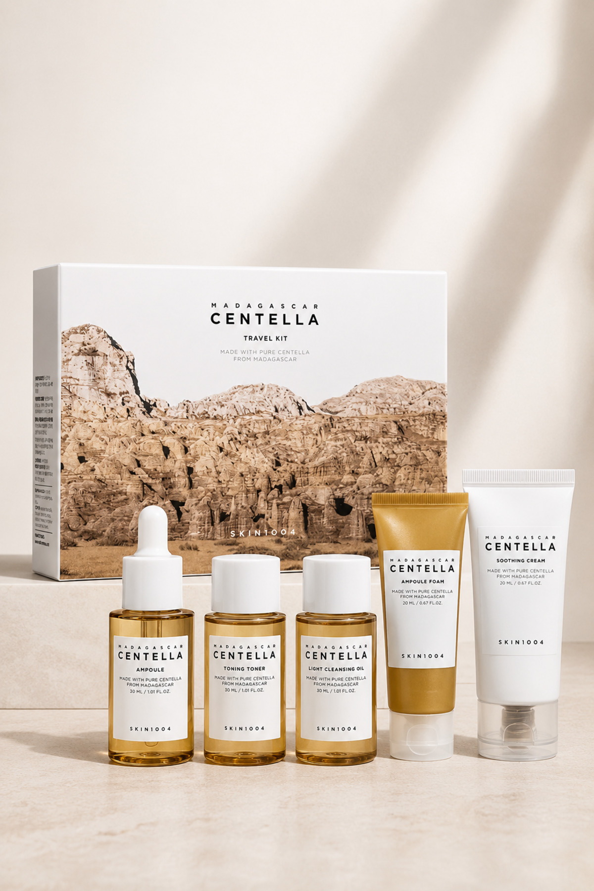 Skin1004 مجموعة العناية بالبشرة مدغشقر سنتيلا من سكين 1004 - 5 قطع
