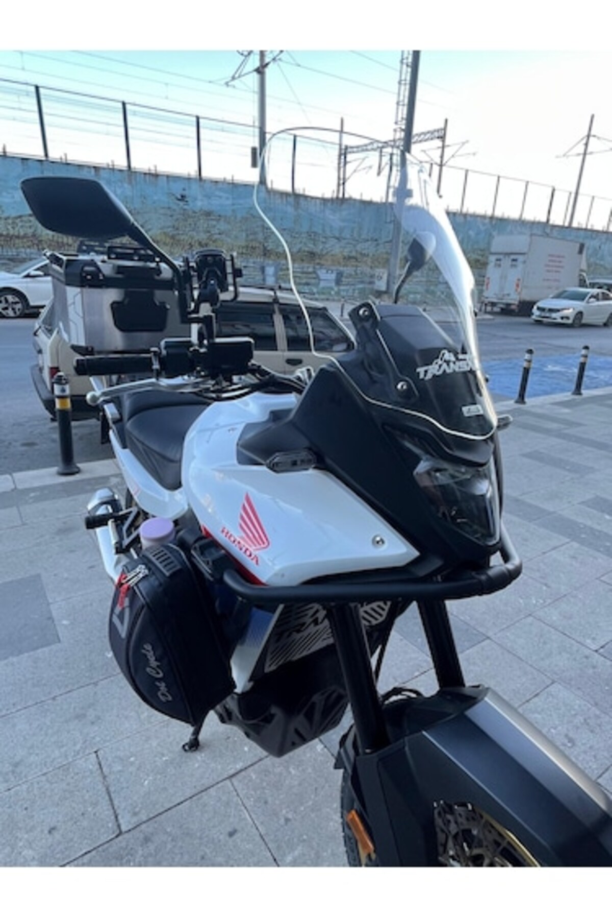 ZEUS MOTOR 23-24 Honda Transalp Xl750 Şeffaf Ön Cam Zeus 51cm