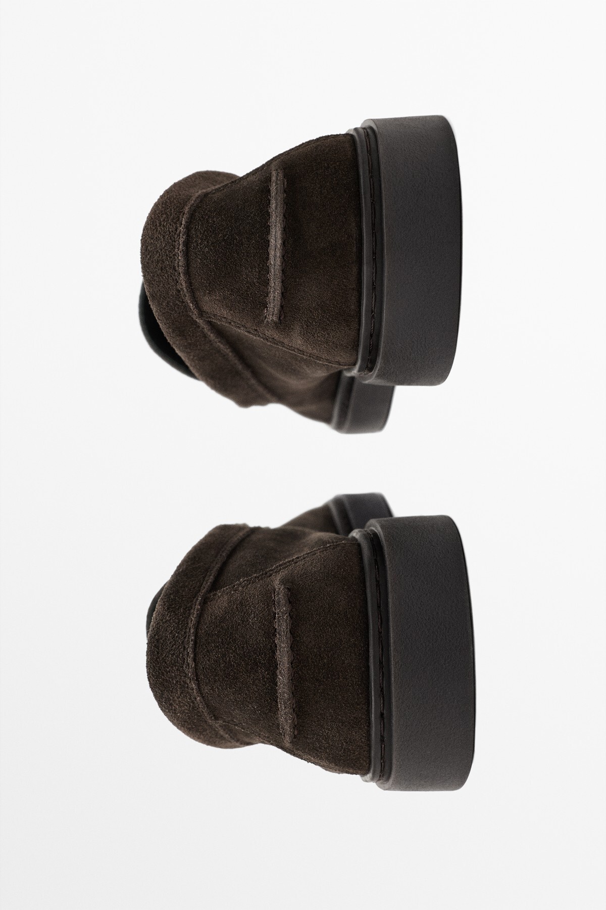 Massimo Dutti Süet deri makosen görsel 3