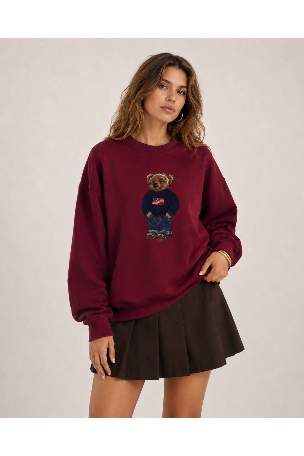 Mad&Calf Women's Teddy Printed Crew Neck Oversize Sweatshirt