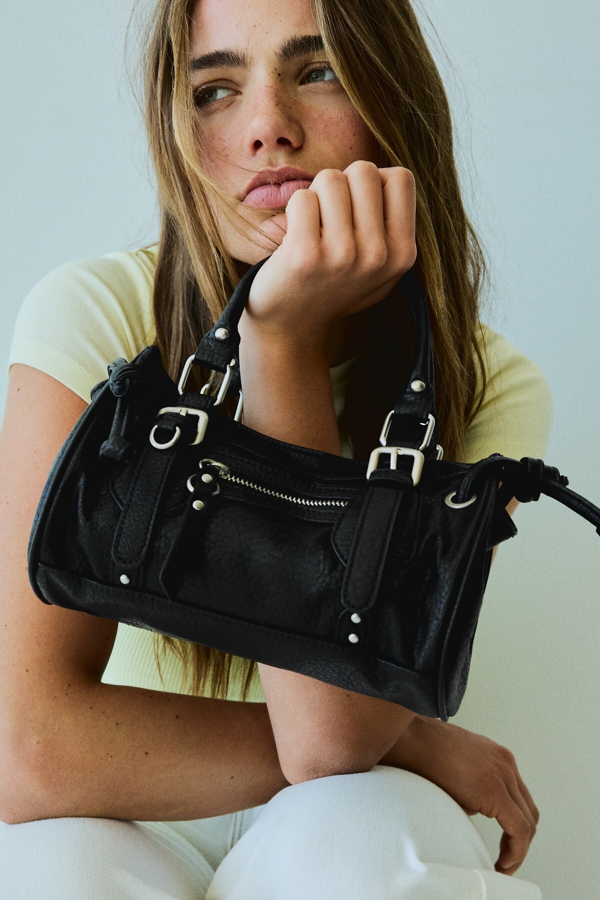 Bershka Tokalı mini çanta