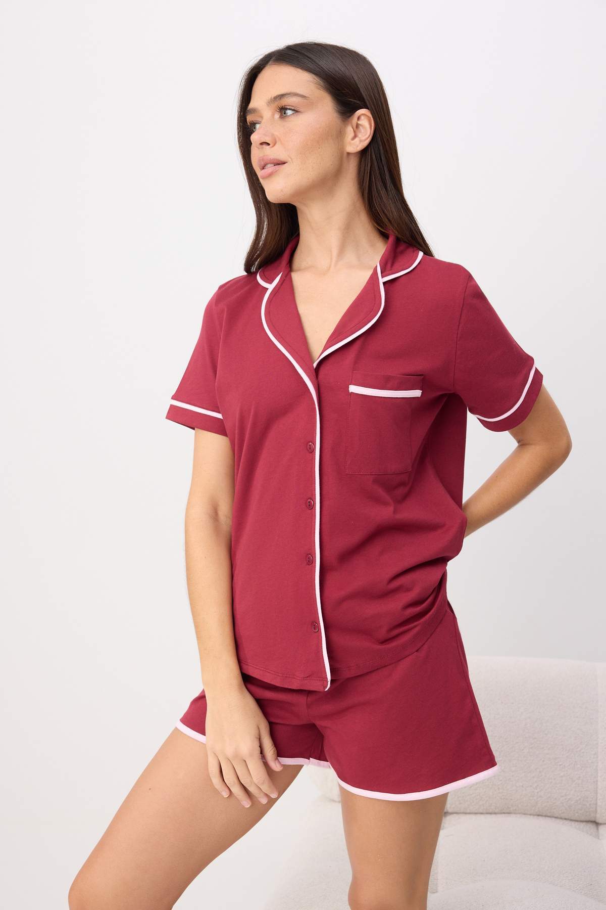 Trendyolmilla Bordo %100 Pamuklu Biye Detaylı Şortlu Örme Pijama Takımı THMSS20PT0406