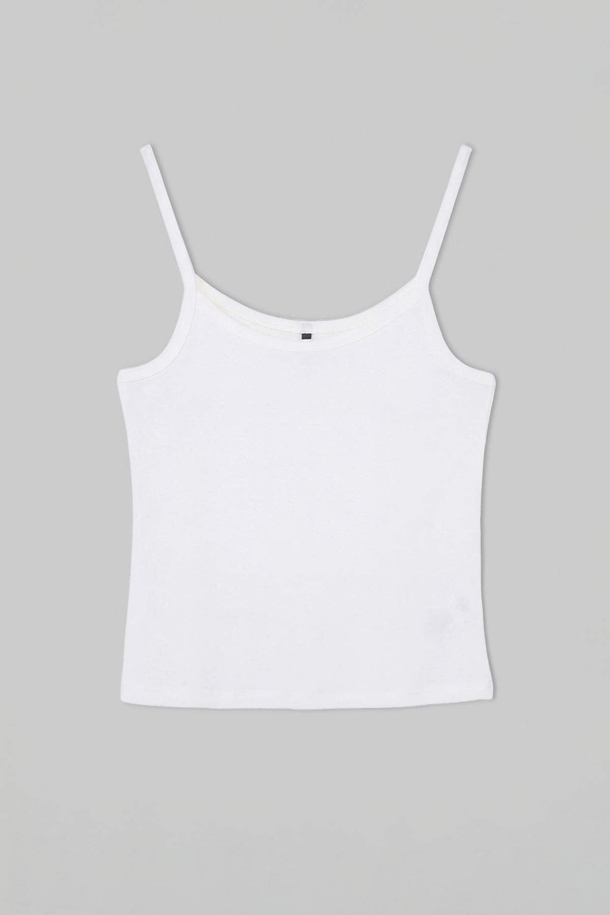 Trendyolmilla Curve Ekru Fitted/Vücuda Oturan Havuz Yaka Kolsuz Pamuk Ribana Örme Büyük Beden Atlet TBBSS26CV00042