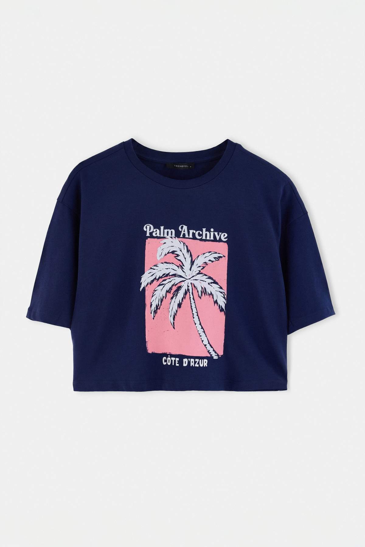 Trendyolmilla Lacivert %100 Kalın Pamuklu Relaxed/Rahat Kalıp Crop Baskılı Örme T-Shirt TWOSS25TS00080
