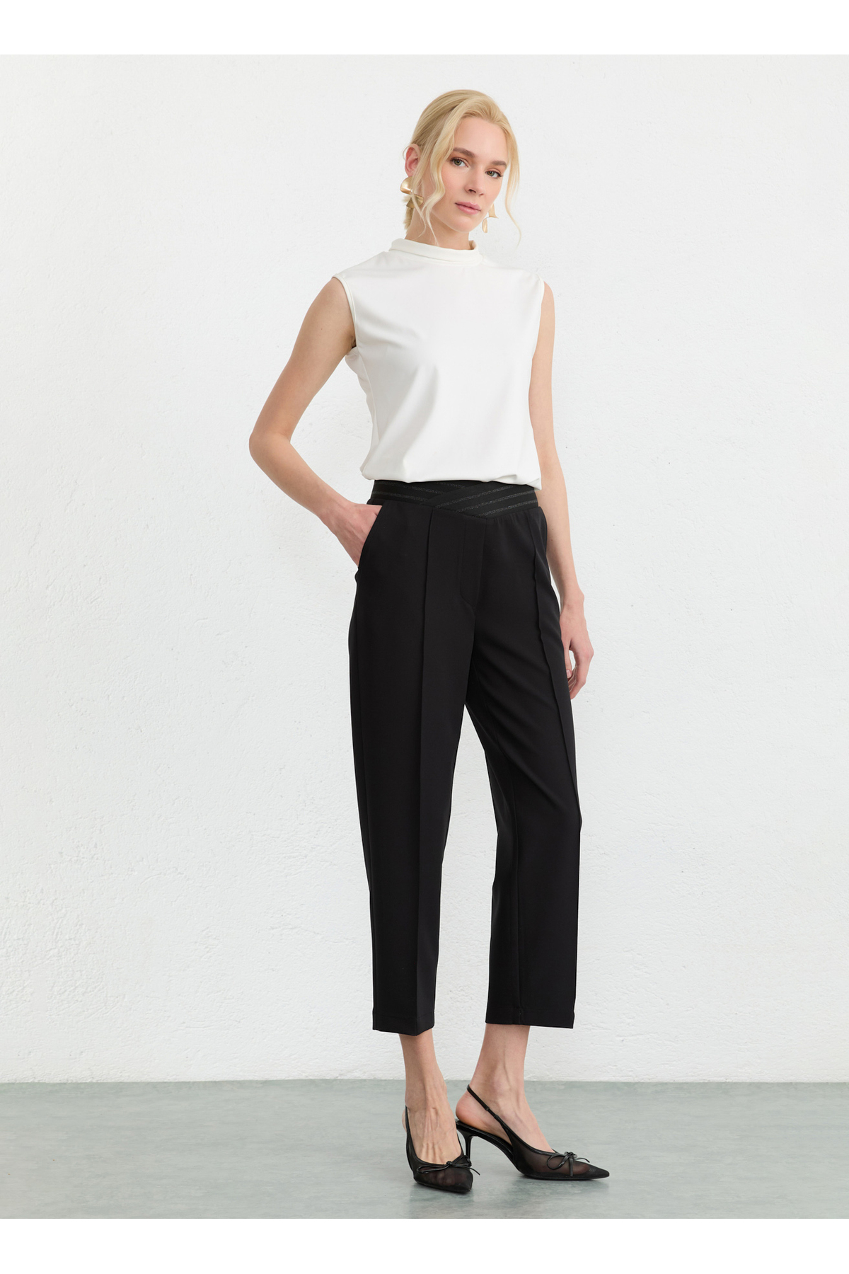 Selen Siyah Kadın Pantolon 26YSL5579