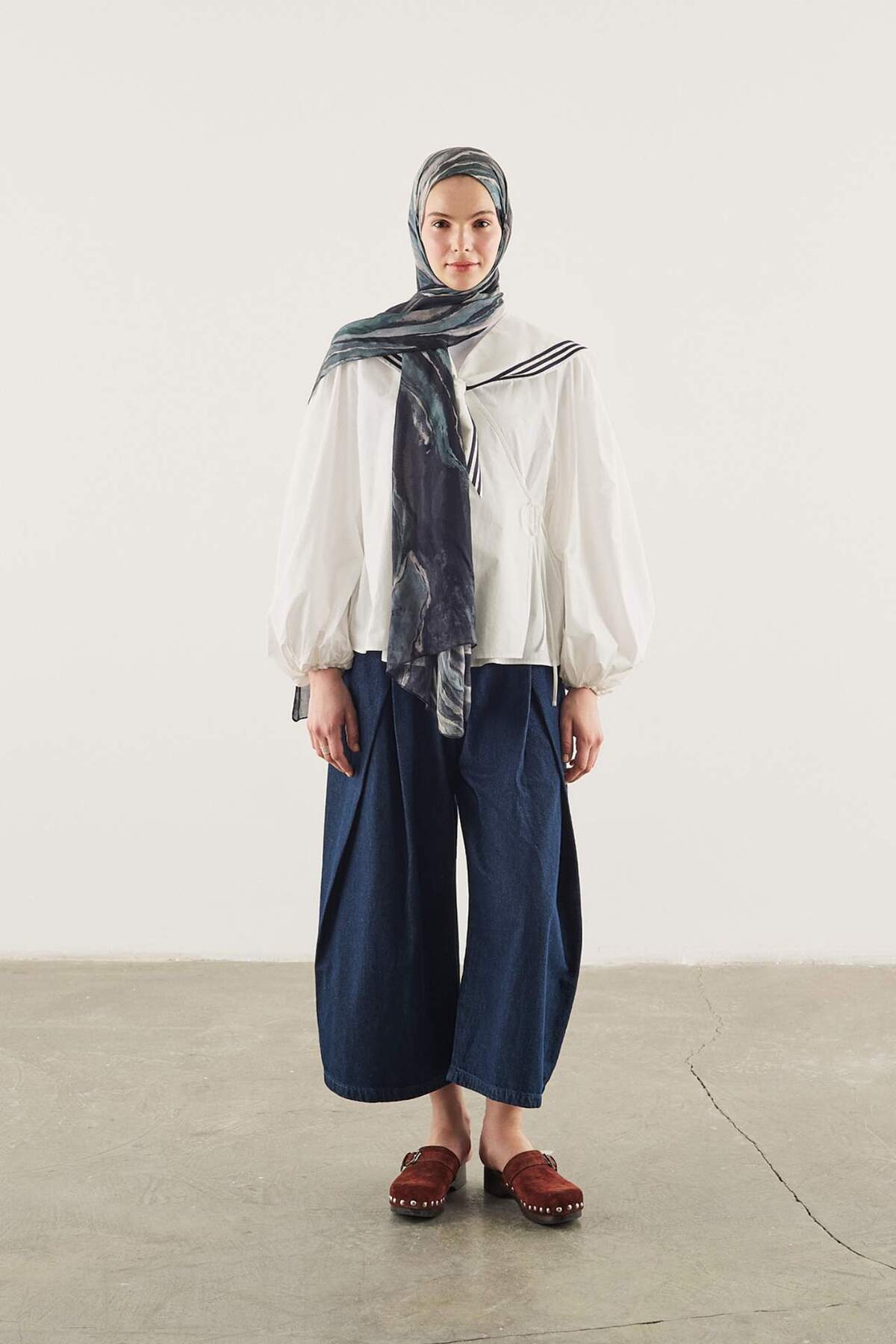 DeFacto Fresh Scarfs X Indigo Batik Viskon Şal I1751AX26SM görsel 3