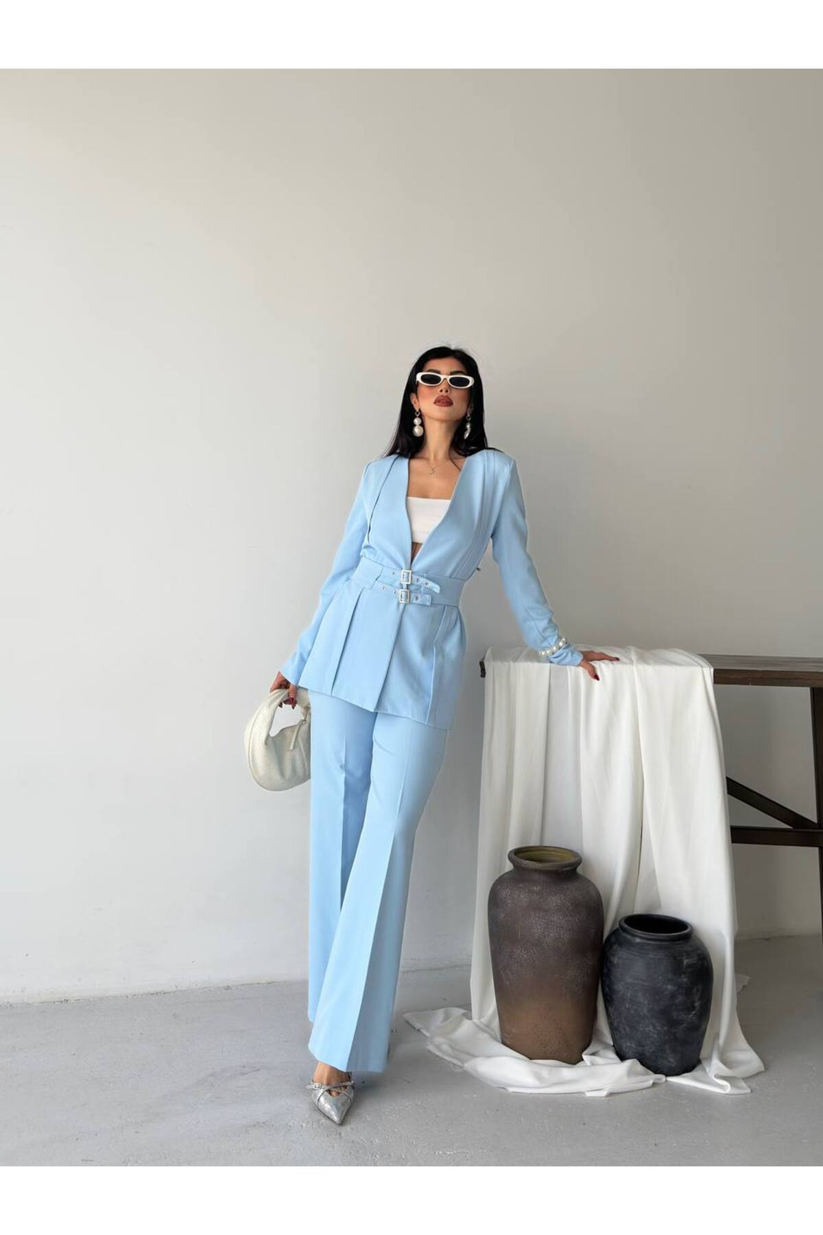 Premium Fit Belted Blazer and Trousers Two-Piece Set - Görsel 3