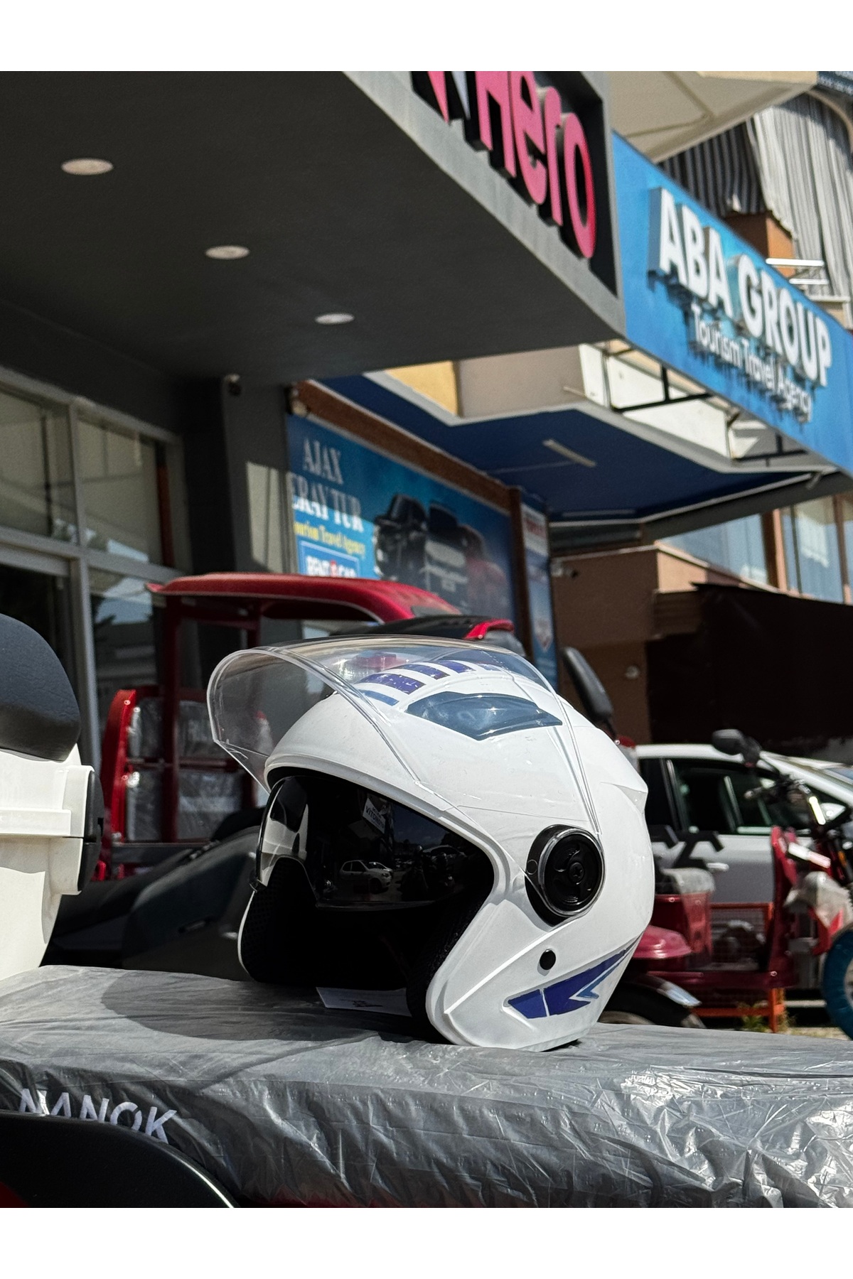 GÜNEŞ VİZÖRLÜ MOTOSİKLET KASKI - MEVZUATA UYGUN