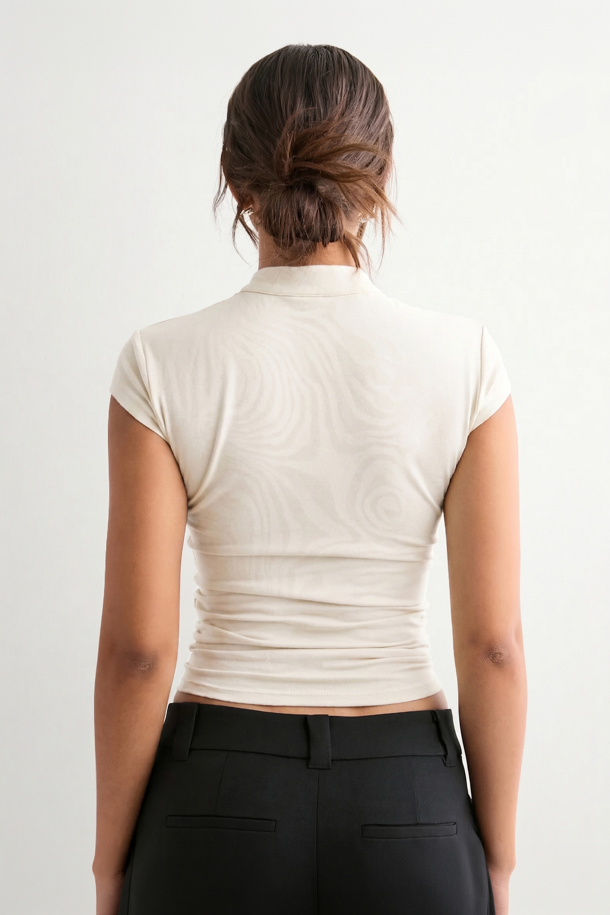 fablair  Düğme Detaylı Cut Out Dekolteli Crop Bluz Yazlık Esnek Kadın Üst - Görsel 3