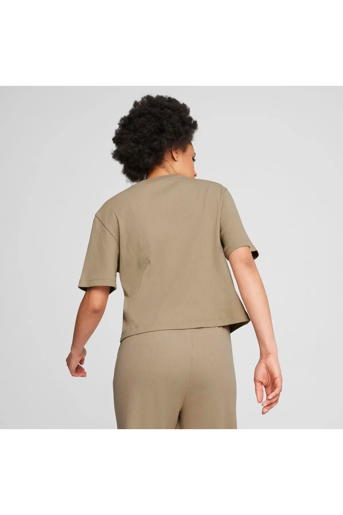 Puma CLASSICS Ribbed Relaxed Tee Açık Kahve Kadın T-Shirt görsel 2