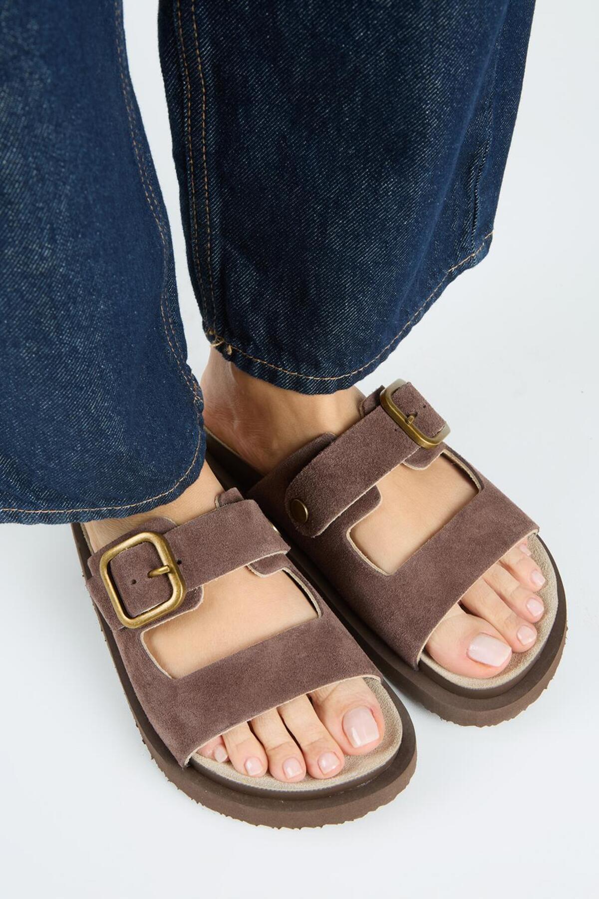Regina Women's Genuine Leather Double Band Single Buckle Coffee Slippers