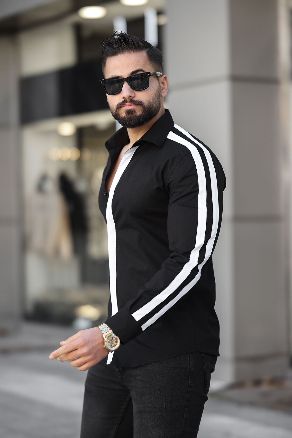 BAYIM Erkek Slim-Fit Çift Kol Şeritli ve Kontrast Pat Detaylı Premium Gömlek görsel 3