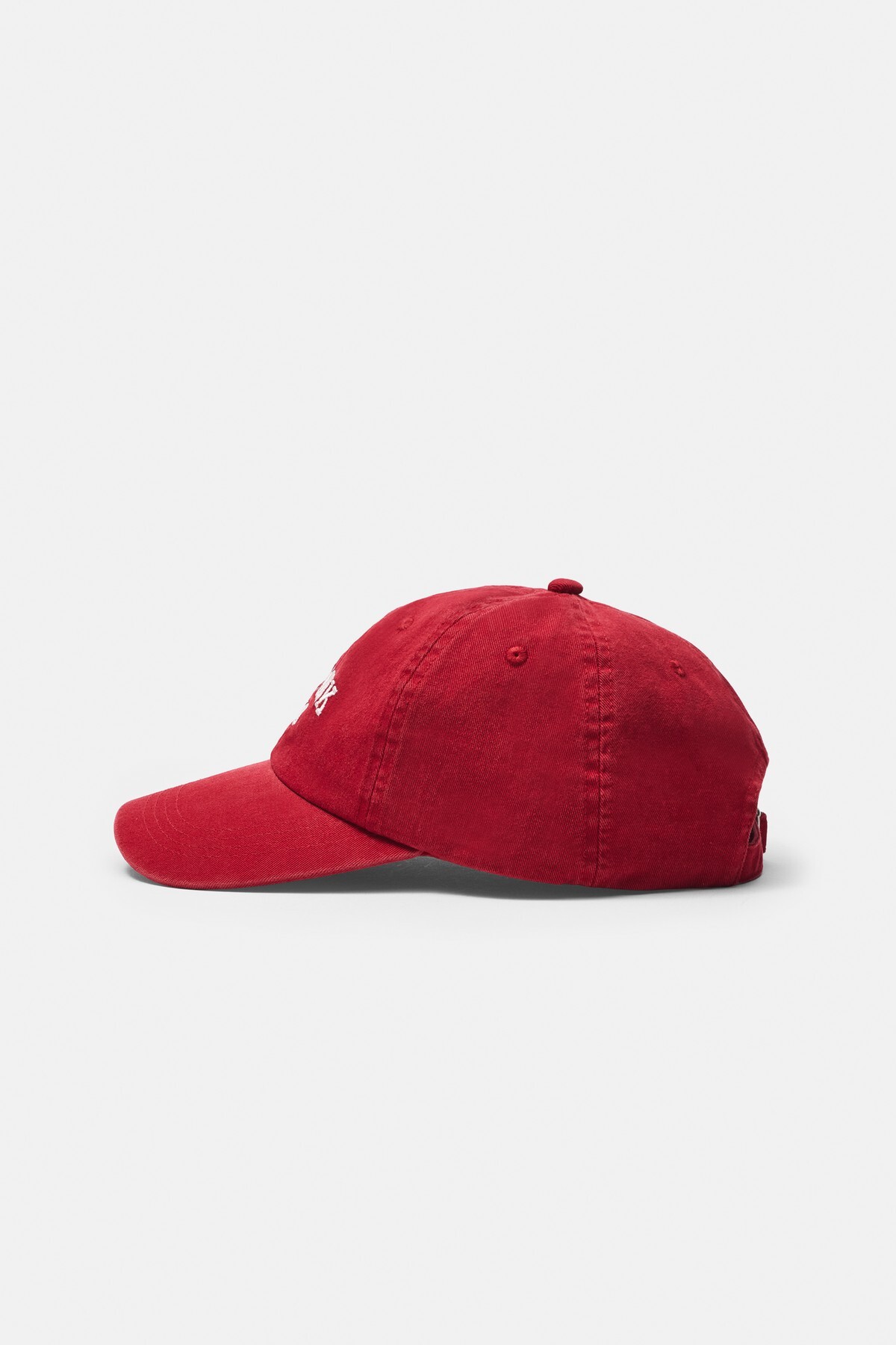 Pull & Bear New York grafik şapka görsel 2