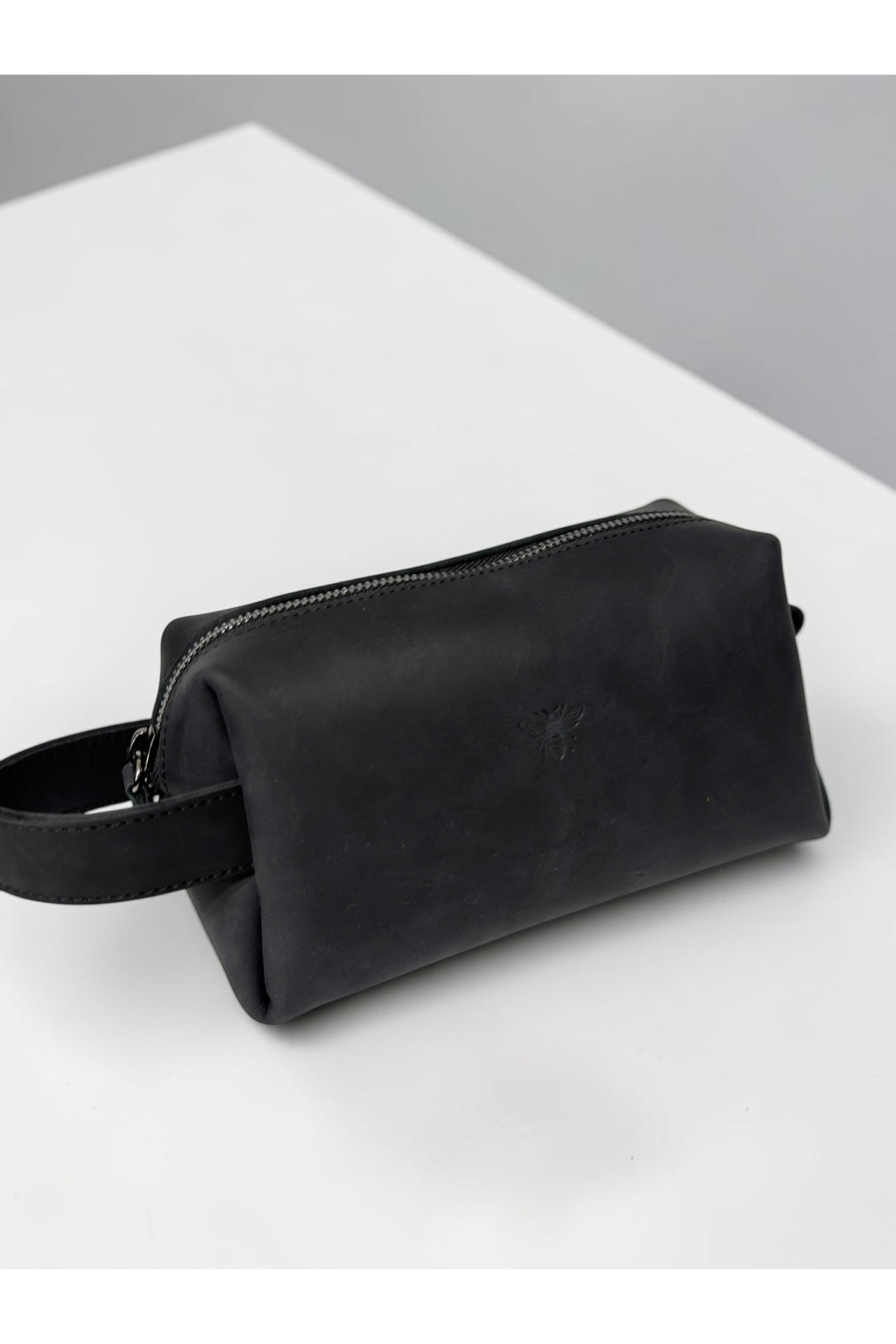 BeeBlack %100 Hakiki Deri Organizer NERO Model El Çantası-Siyah Crazy Günlük El Taşıma Çantası orta boy görsel 8