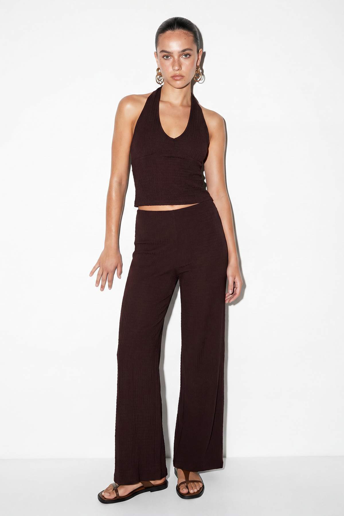 Drop by Trendyolmilla Kahverengi Degaje Yaka Kolsuz Rahat Kalıp Alt-Üst Takım TDRSS26AU00034