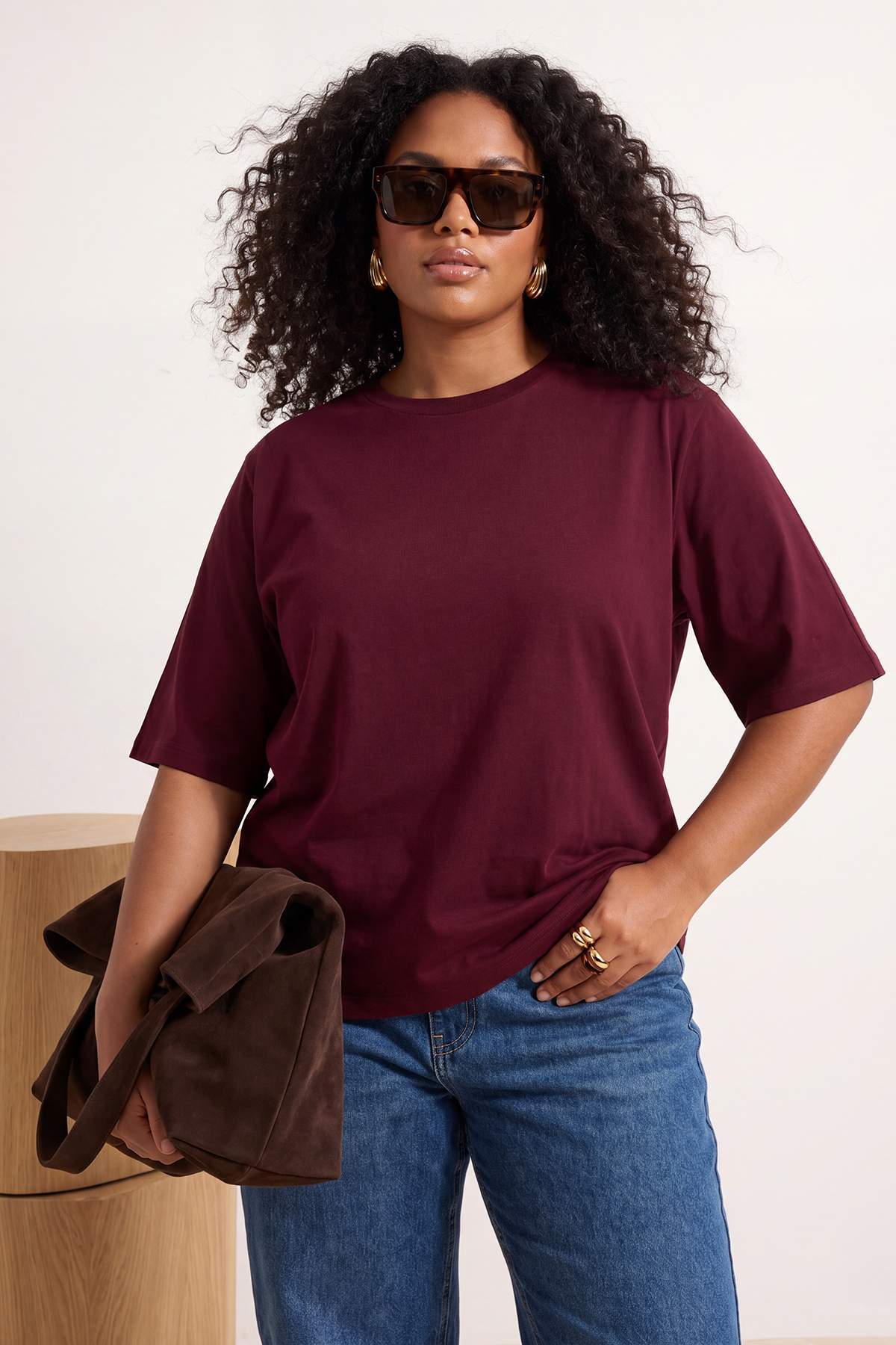 Trendyolmilla Curve Wardrobe Essentials-Mürdüm Geniş Kalıp Yarasa Kol %100 Pamuk Örme Büyük Beden T-Shirt TBBSS26BF00061