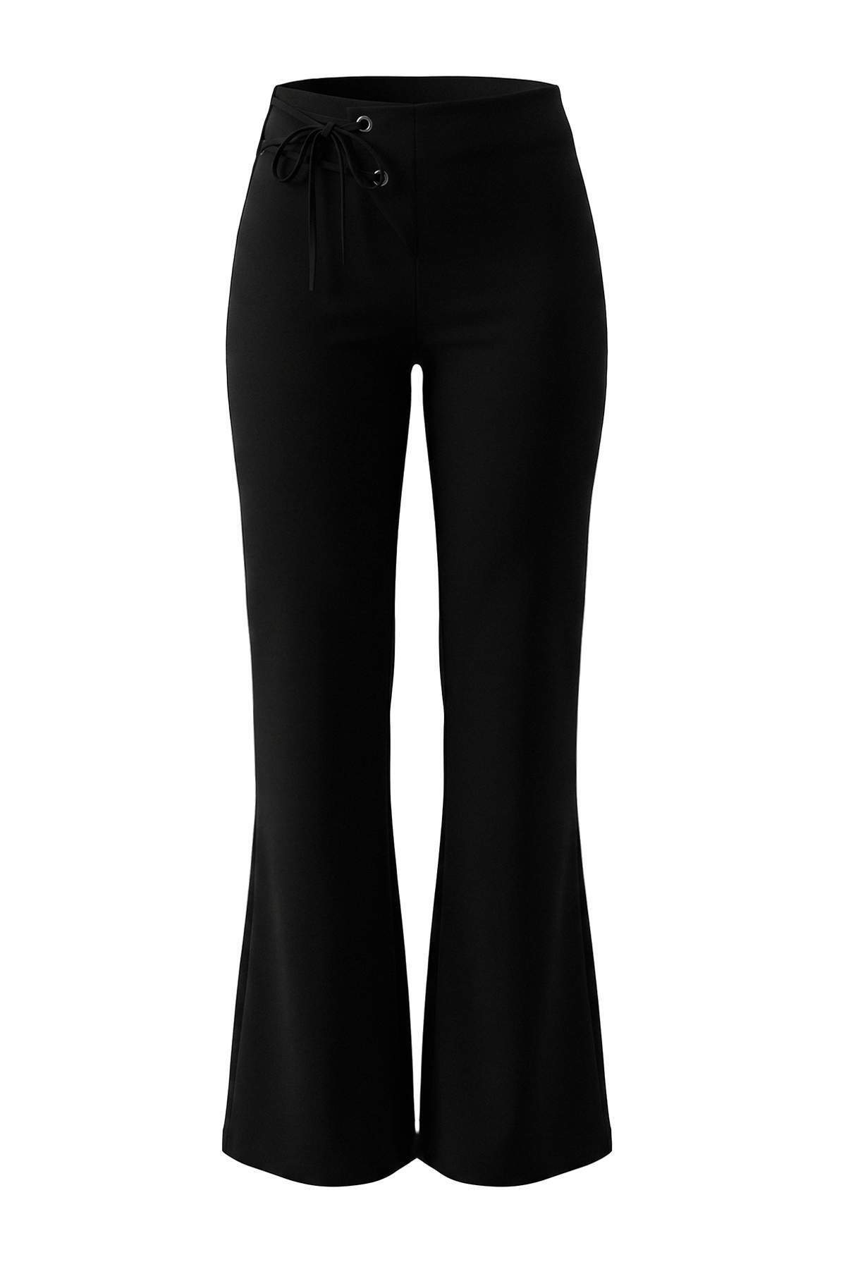 Trendyolmilla Siyah Esnek Vücudu Saran Flare Çapraz Kapama Pantolon TWOAW27PL00028
