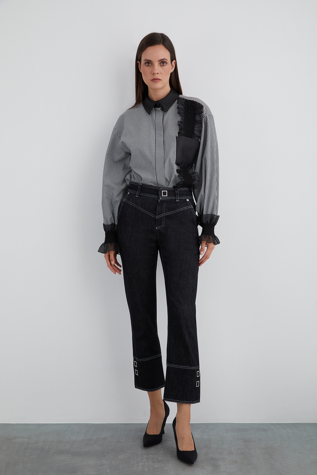 Back Pocket Embroidered Jean Pants with Side Legs Square Snap Detail