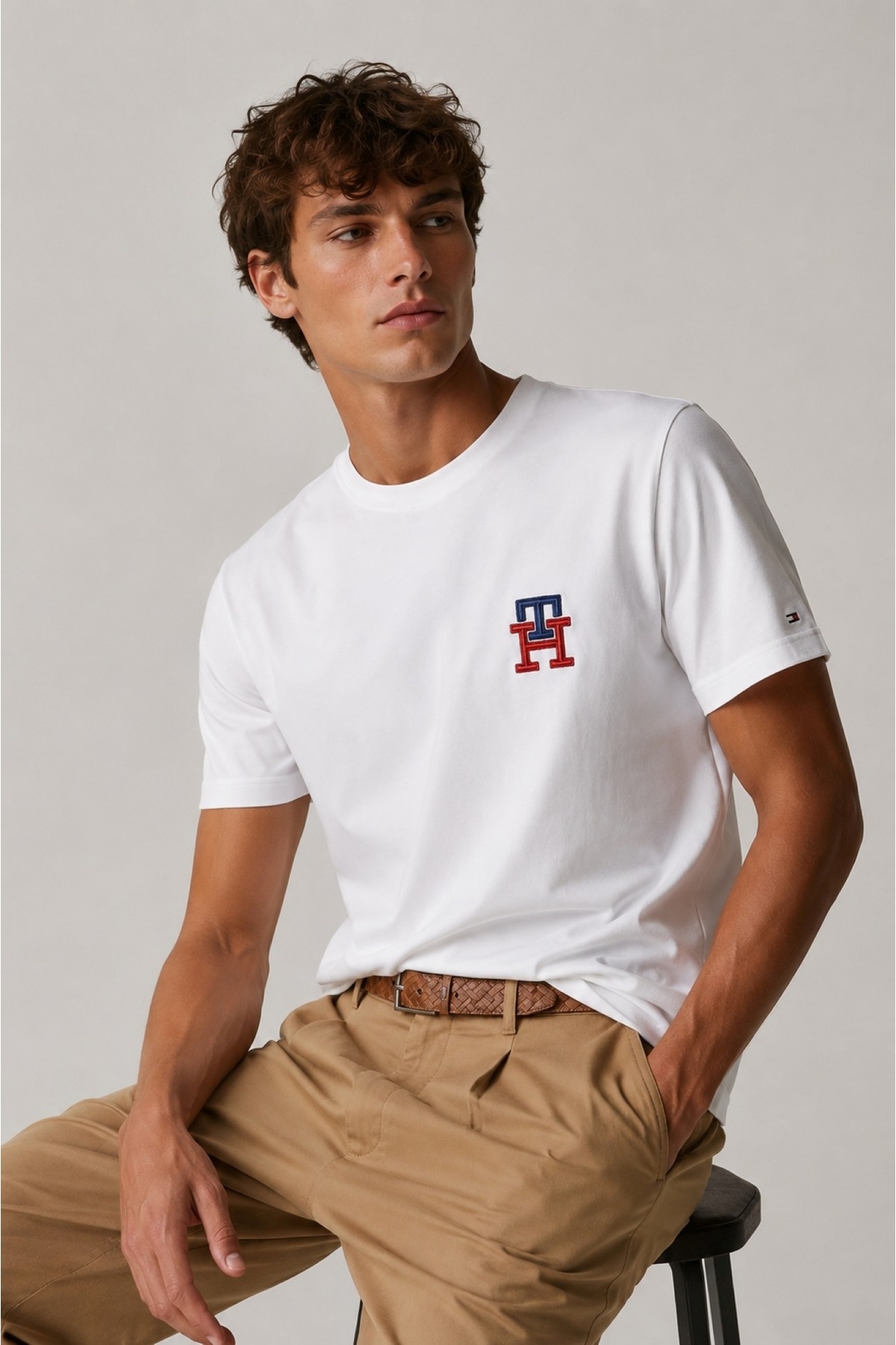 Tommy Hilfiger Th Embroidered Logo Regular Fit Woven Cotton Men's T-Shirt