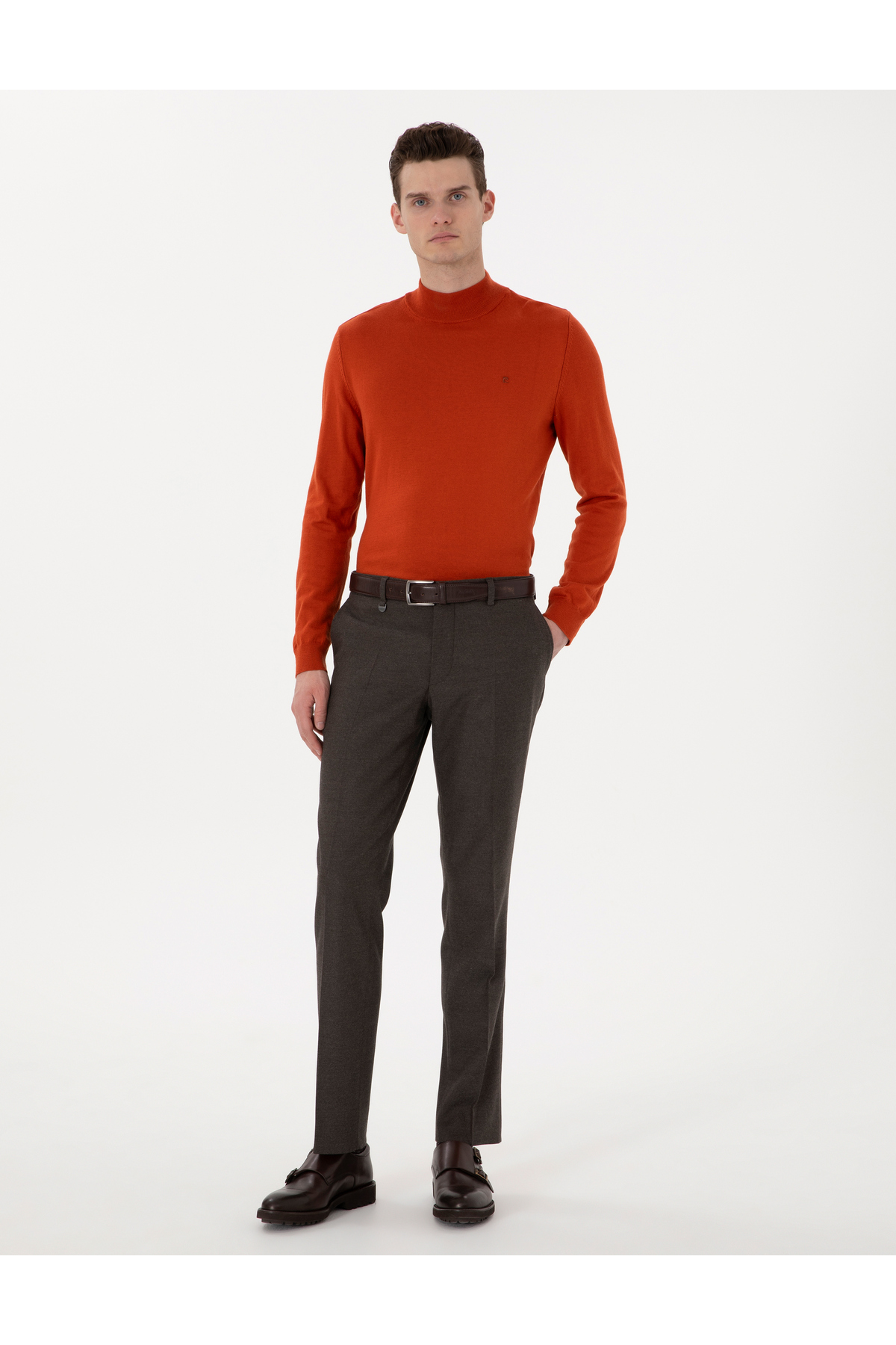 شلوار پارچه‌ای قهوه‌ای اسلیم فیت ۵۰۳۱۲۹۲۳-VR029 پیر کاردین شلوار Pierre Cardin