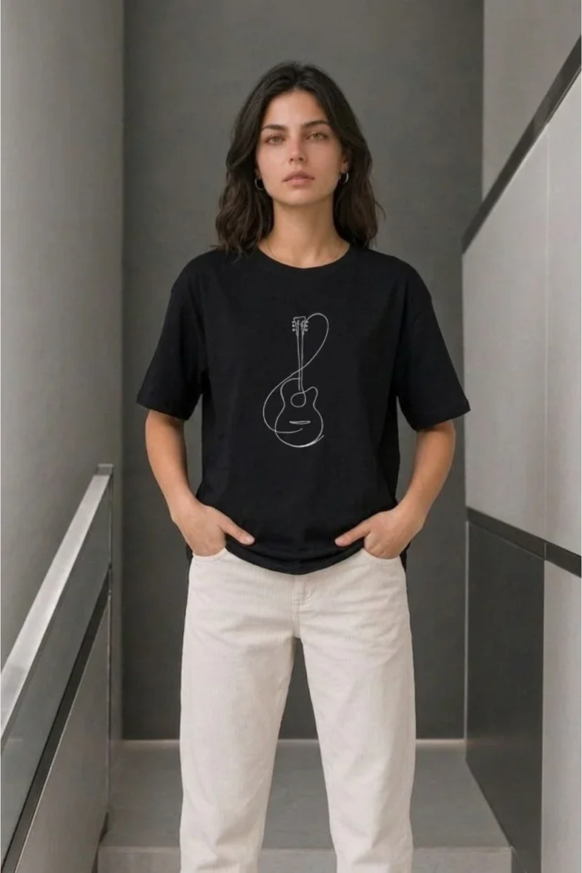 Minimal Gitar Baskılı Tişört T-Shirt Yazlık Kısa Kol Bisiklet Yaka T-Shirt - Siyah alternatif görünüm