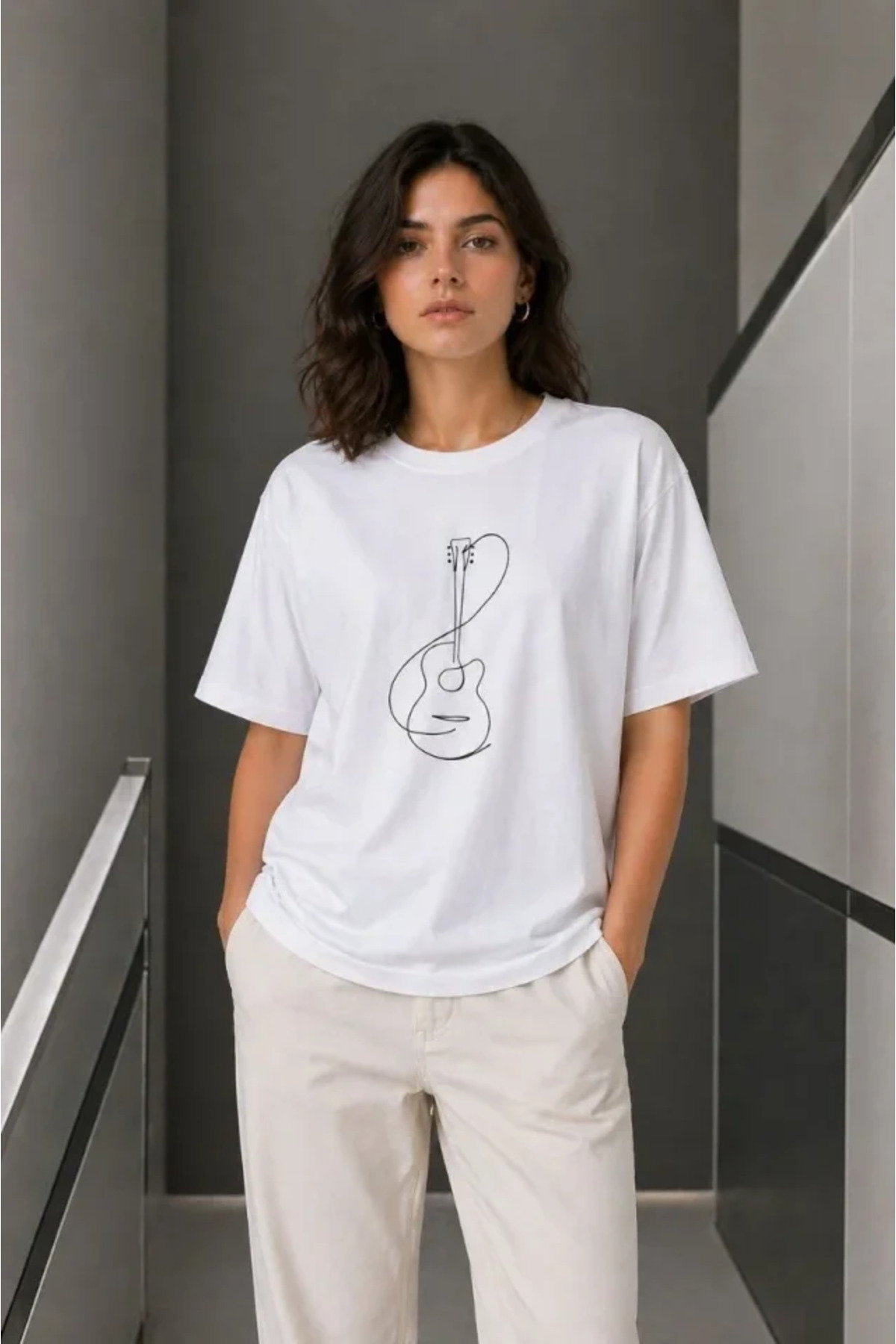 Minimal Gitar Baskılı Tişört T-Shirt Yazlık Kısa Kol Bisiklet Yaka T-Shirt - Beyaz alternatif görünüm