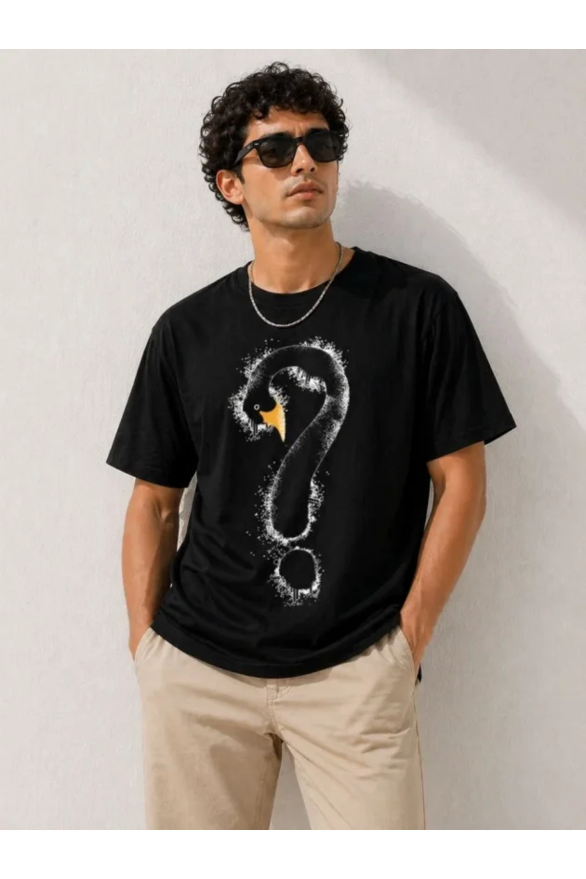 Erkek Kuğu Figürlü Soru İşareti Baskılı Tişört Kısa Kol T-Shirt - Siyah