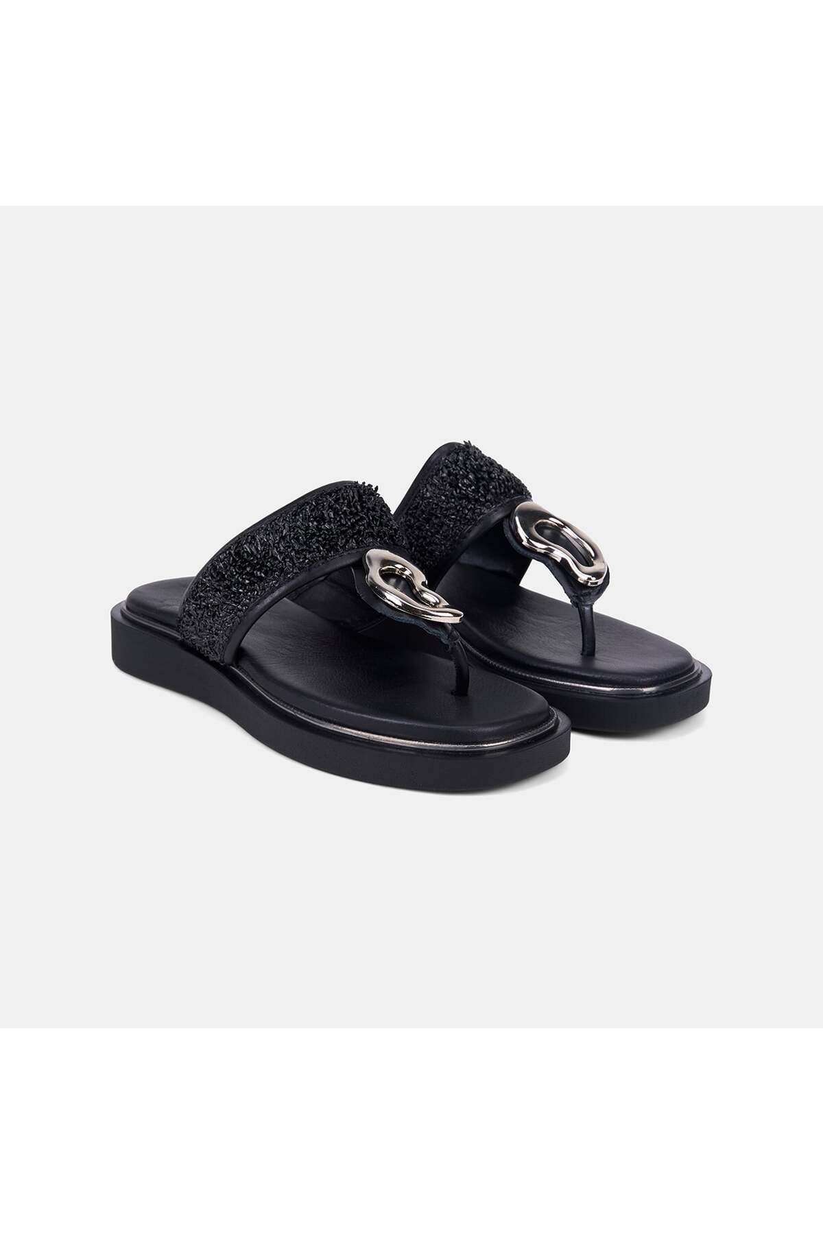 Women's Black Silver Leather Flip-Flops with Accessories