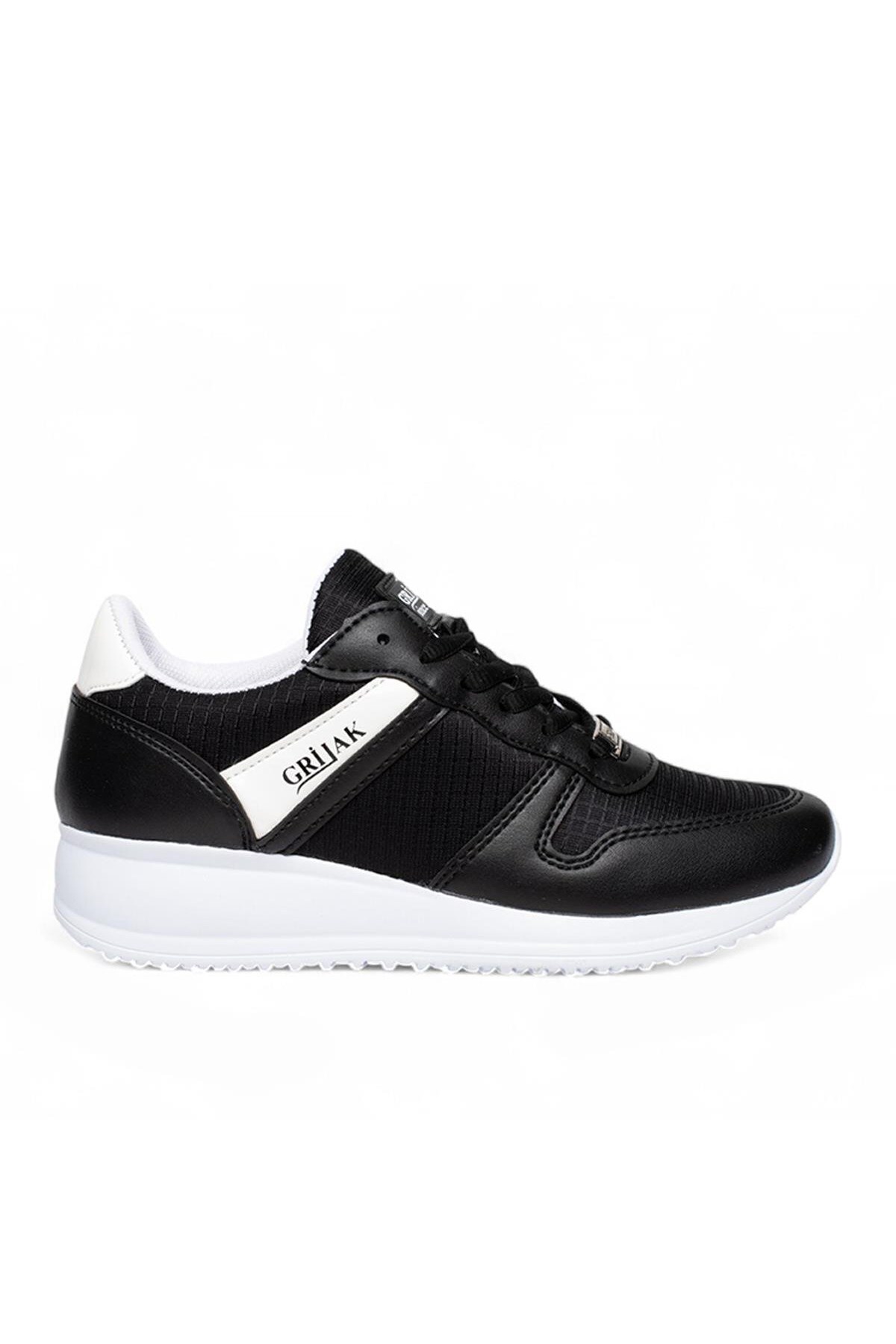 Rahat Bağcıklı Yürüyüş Ayakkabısı Kadın Spor Sneaker Konforlu Günlük Kullanım Siyah/Beyaz