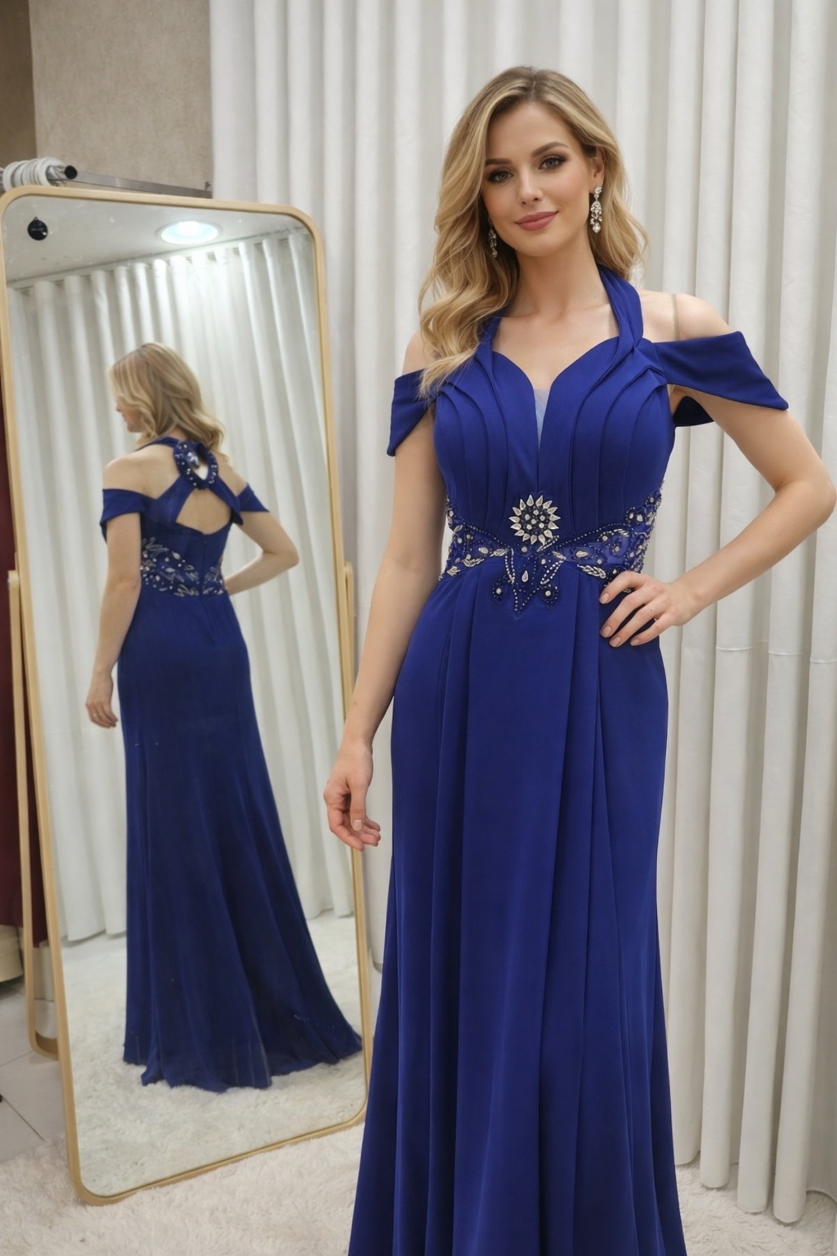 فستان سهرة بستايل ملكة الكوبلت، رقي ملكي بلمسة عصرية 💙👑