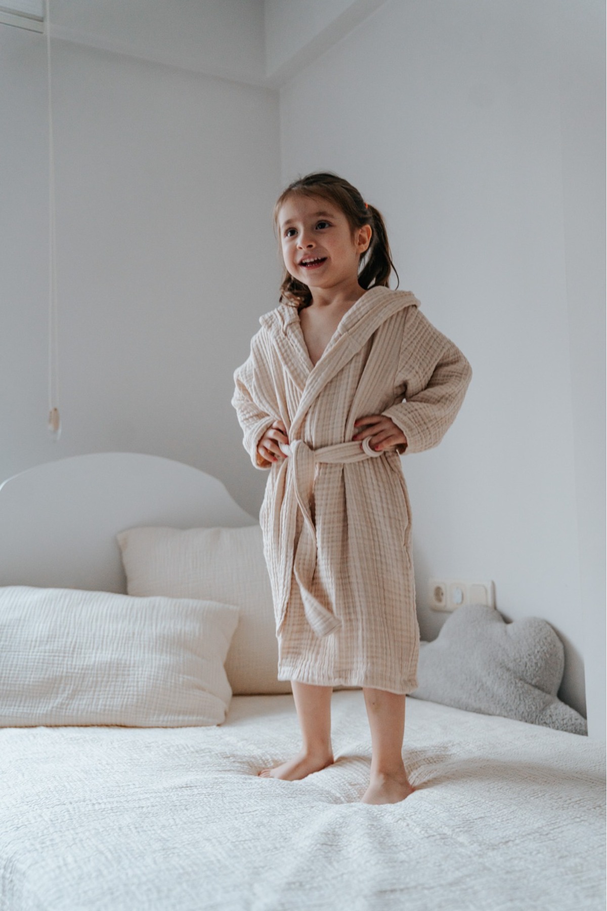 4 Ply Muslin Hooded Kids' Beige Bathrobe